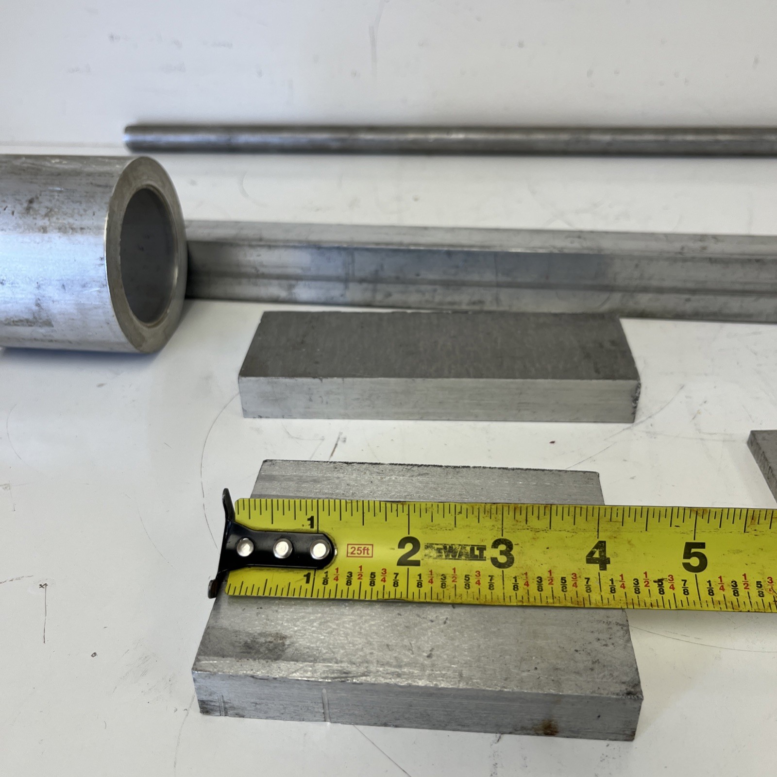 (6) Piece Aluminum Remnant Lot. See Pics .3/4” Down To 1/4”