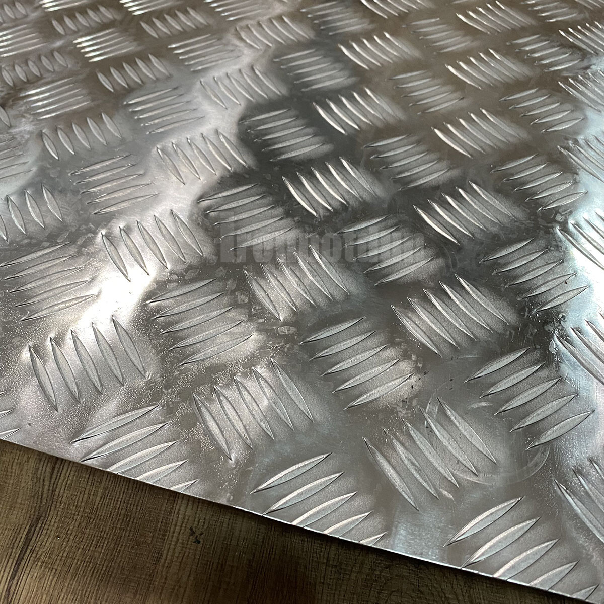 10″ x 10″ Aluminum Diamond Plate Sheet .028in Thick – Trailer RV Garages Etc