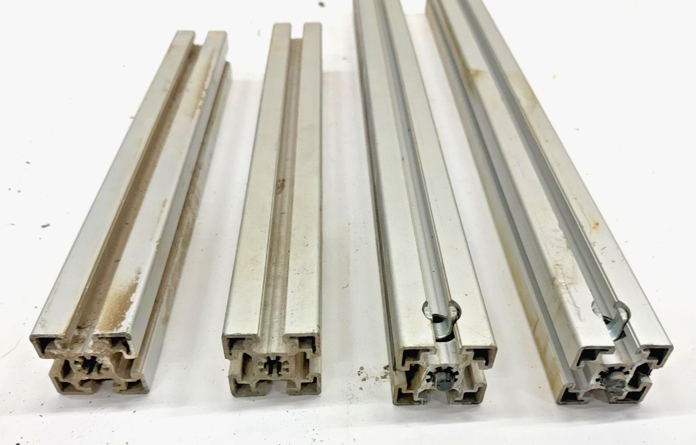 80/20 45MM ASST LENGTHS, 45-4545, (LOT OF 4), 14-1/8″ TO 22″, 4 OPEN SLOTS