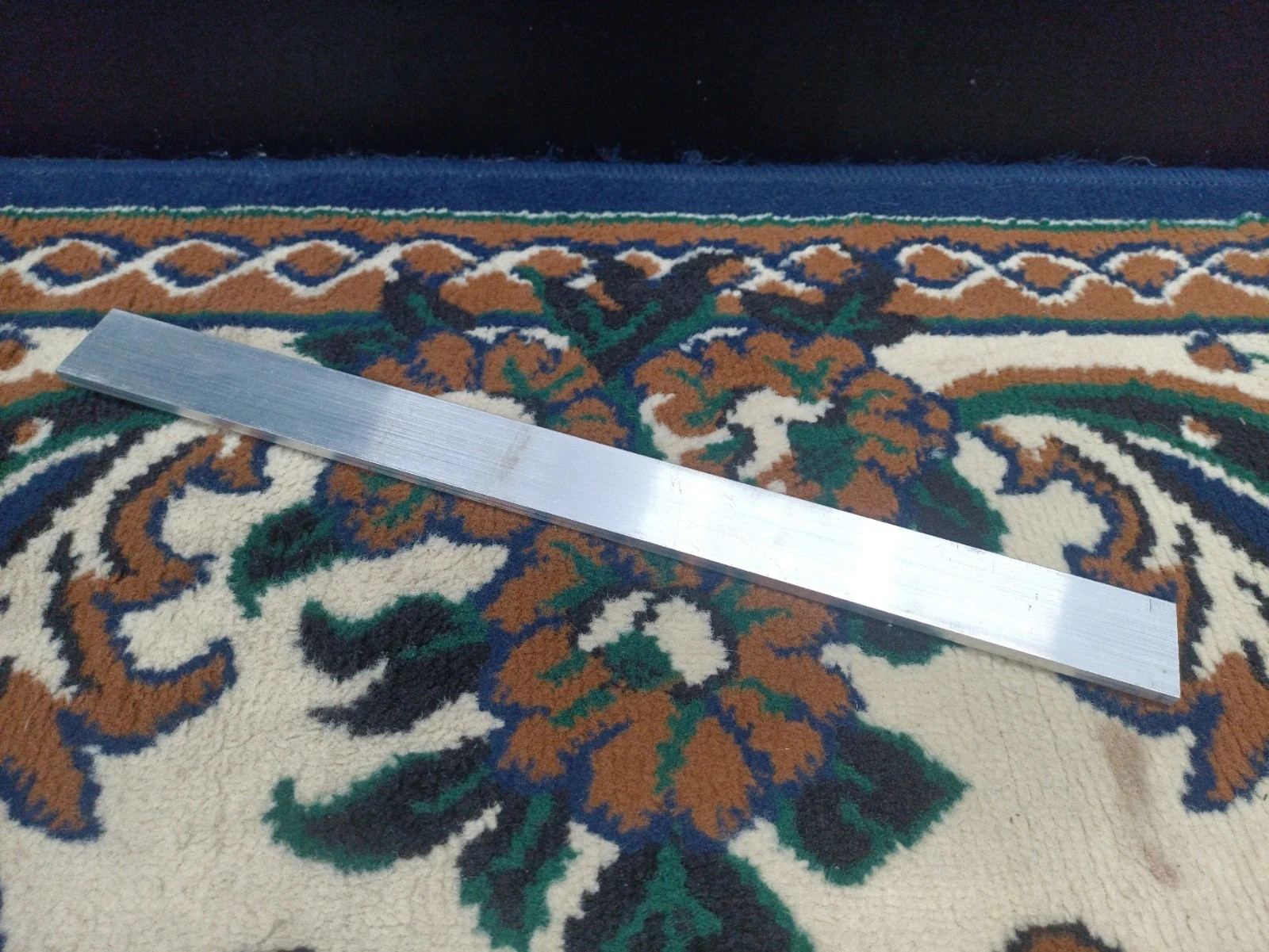 6061 Aluminum Flat Bar, 1/4″ x 1-1/2″ x 17″ long, Solid Stock, Plate