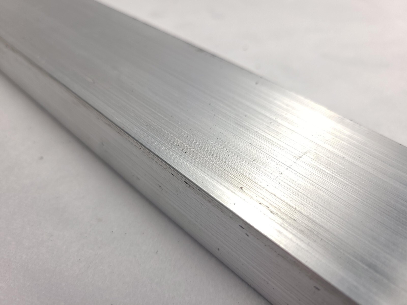 6061 Aluminum Flat Bar, 1 x 2 x 18″ long, Solid Stock, Plate, Machining, T6511