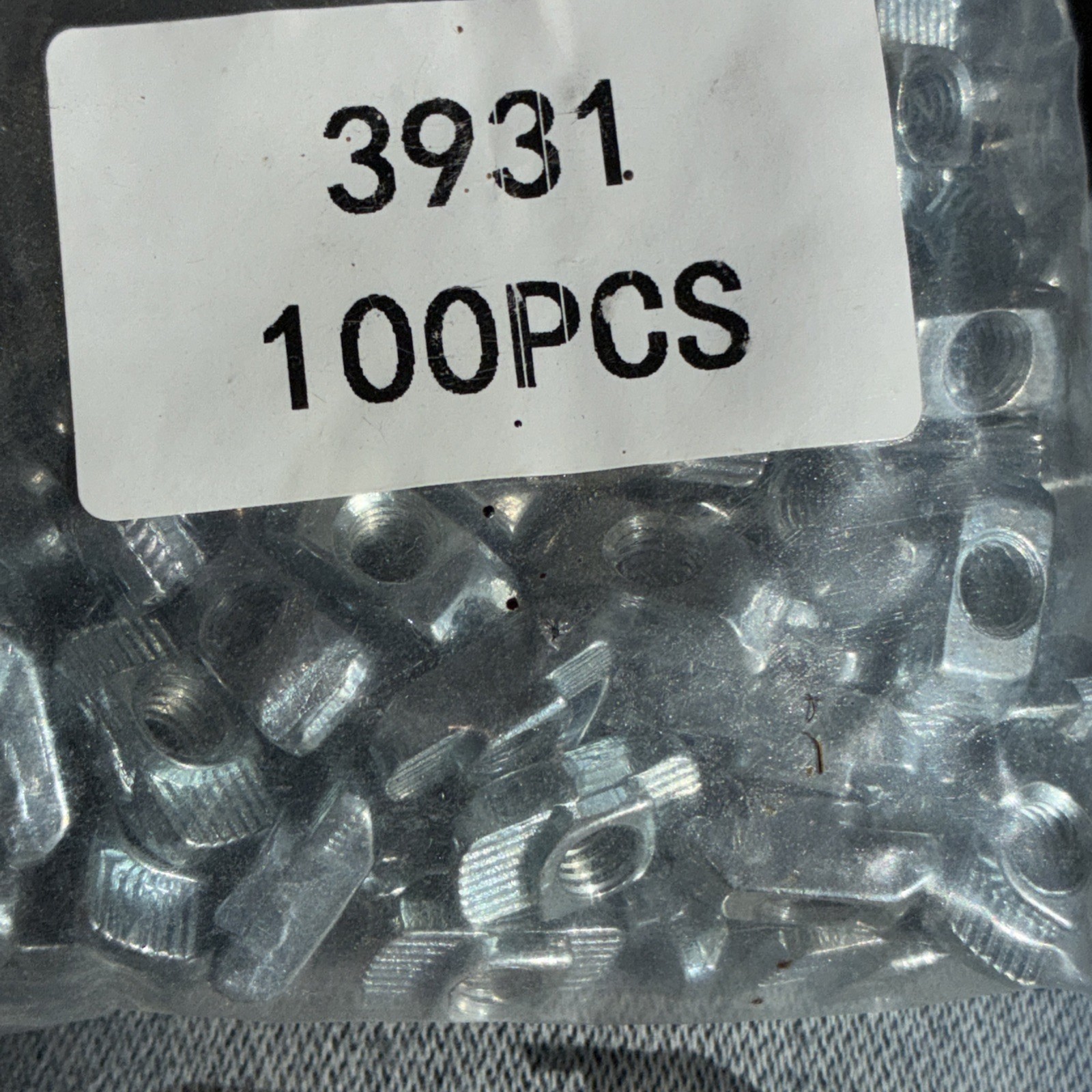 *NEW* 3931-80/20-M6-1.0-DROP IN T NUT* Qty 100