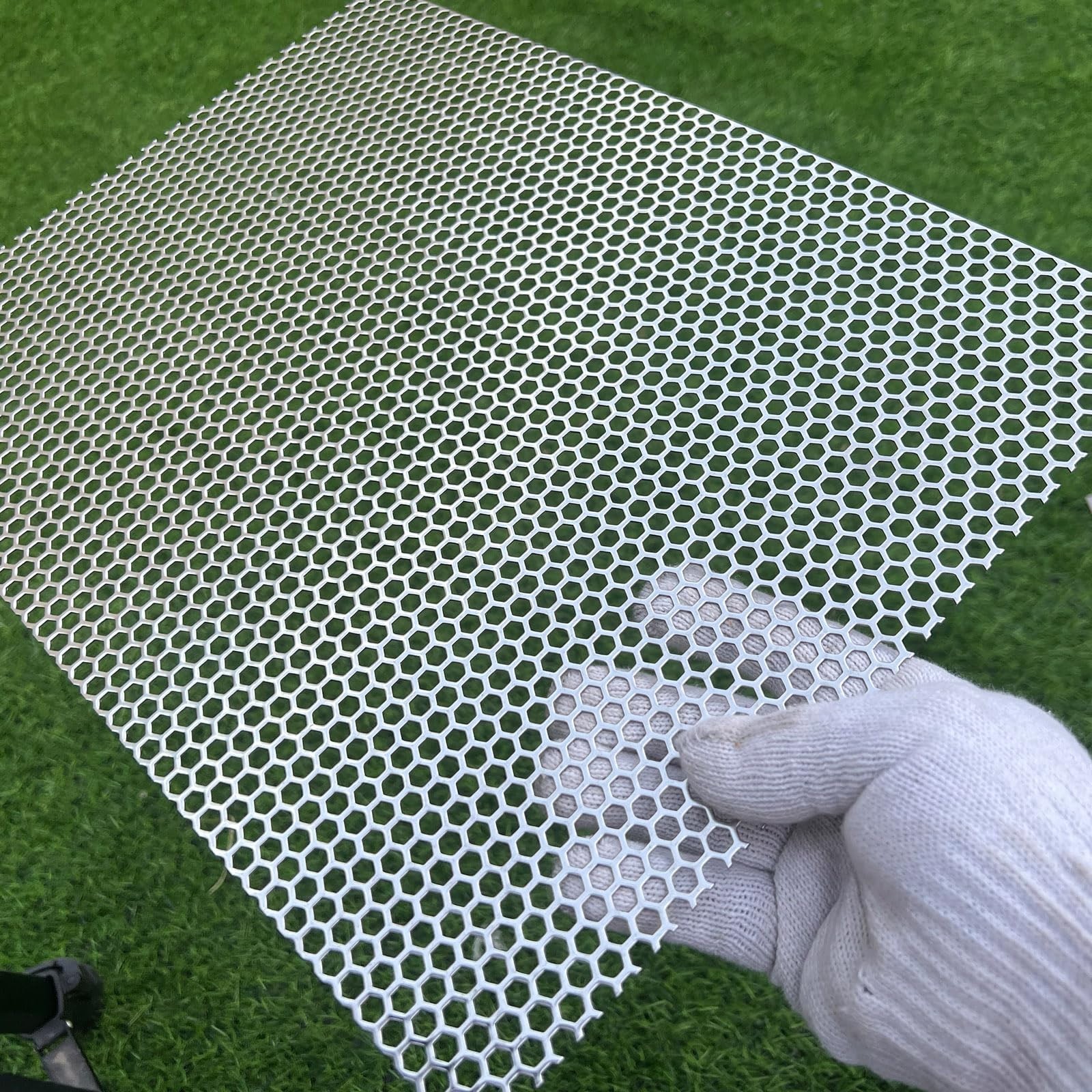 16″x12″ Perforated Metal Sheet 19 Gauge Hexagonal Hole 1/4″ 304 Stainless Steel