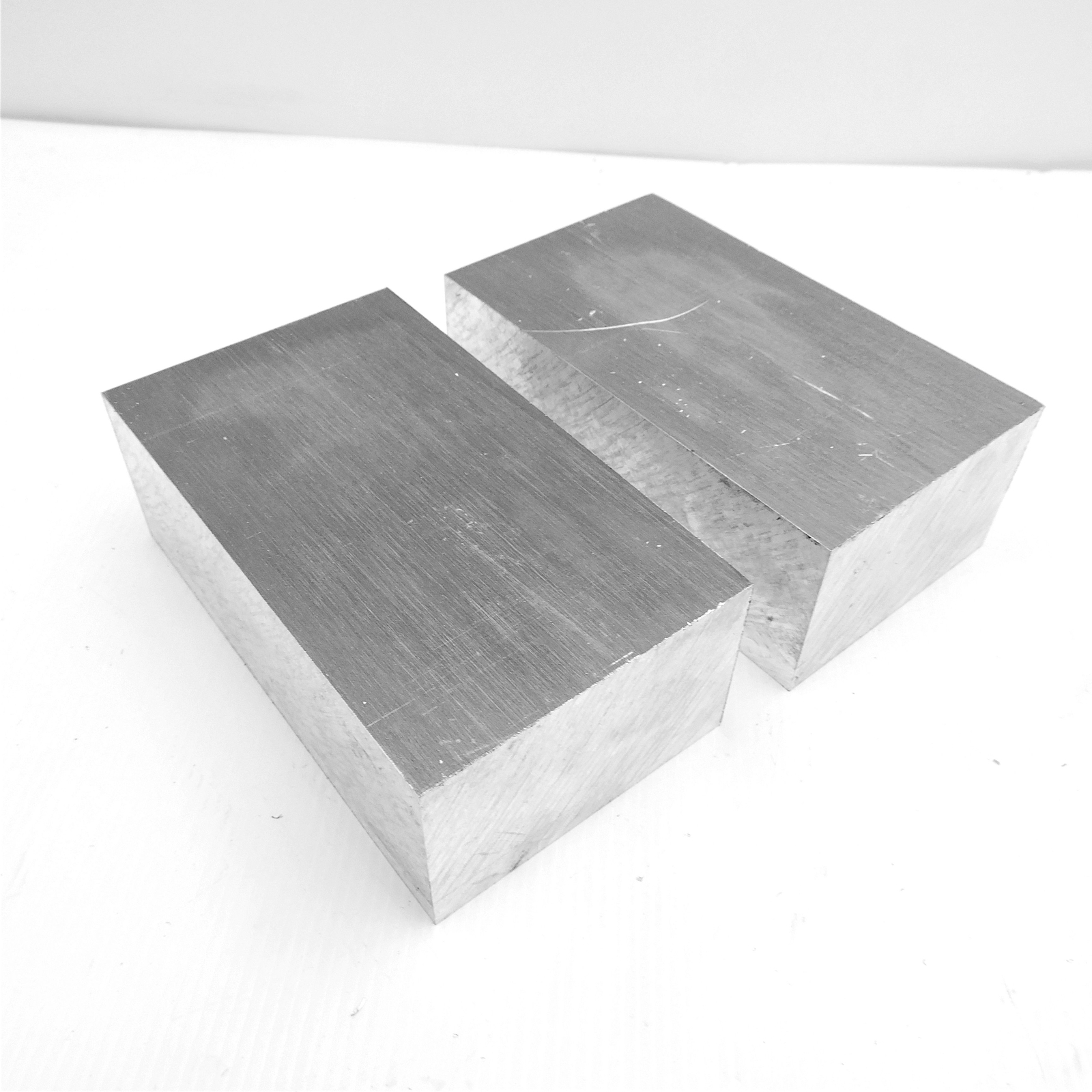 2.25″ thick 2 1/4 Aluminum 6061 PLATE 3.75″ x 5.25″ Long QTY 2 sku 206181