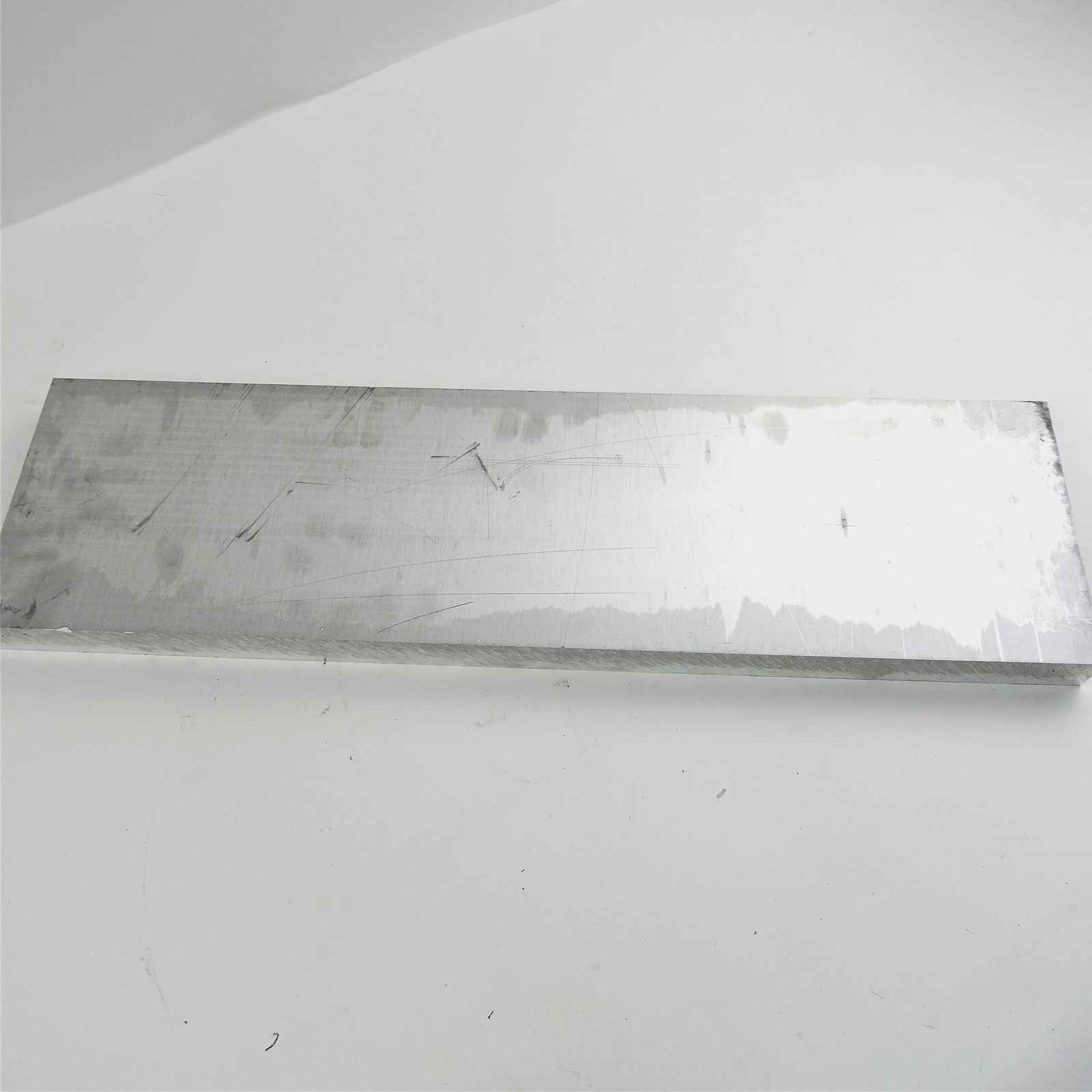 1.25″ thick 1 1/4 Aluminum 6061 PLATE 6.875″ x 26.625″ Long sku 125436