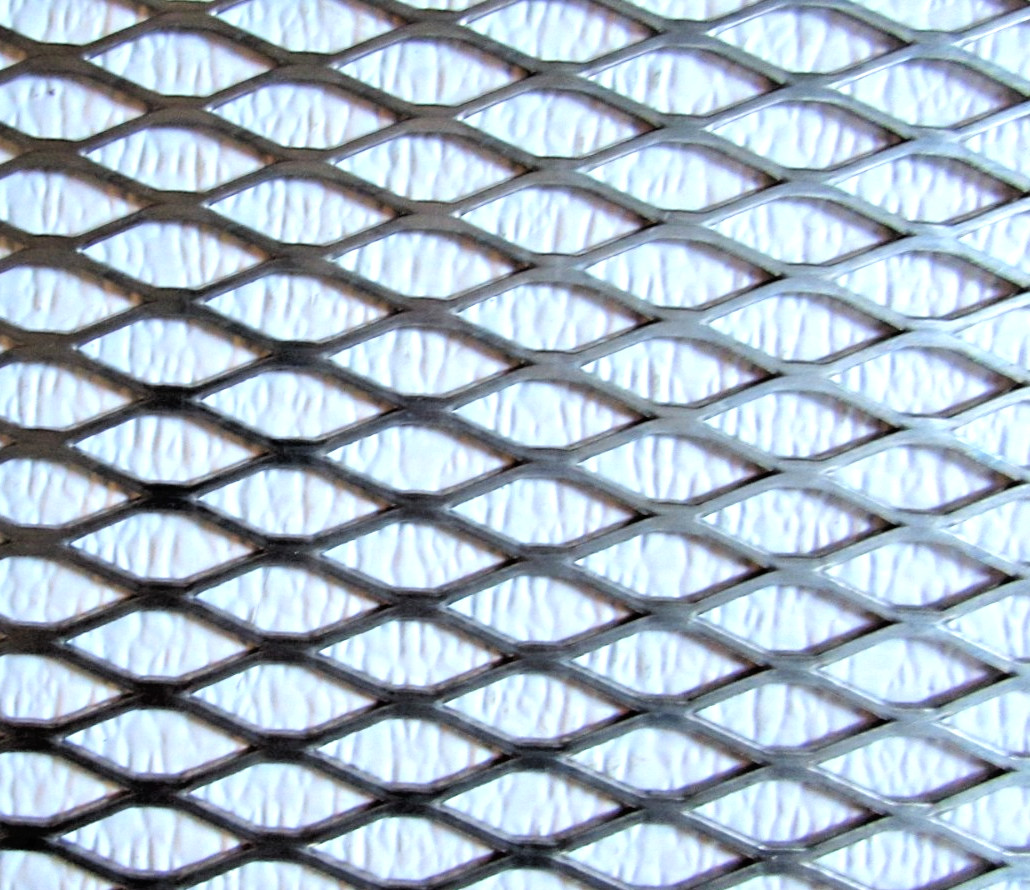 1/2 X #16 304 STAINLESS STEEL FLATTENED EXPANDED METAL—–24″ X 24″