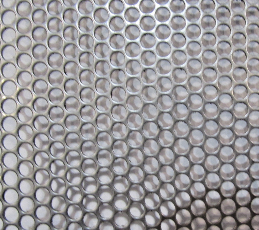 5/32″ HOLES–18 GAUGE – 304 STAINLESS STEEL PERFORATED SHEET– 7-1/2 ” X 8″