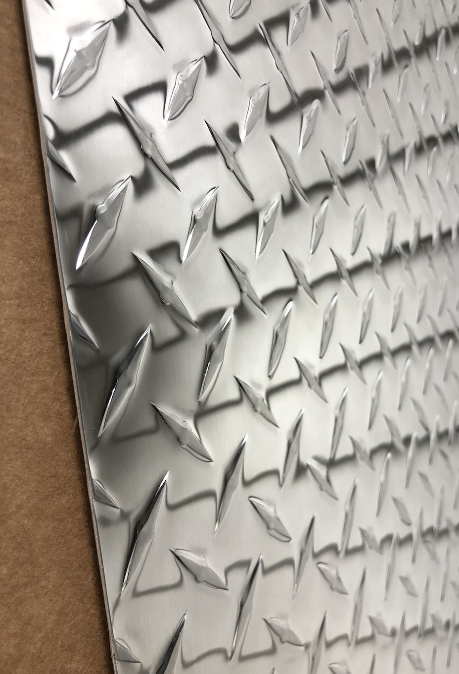 12″ x 36″ Diamond Plate Aluminum .045″ Thick – 18 Gauge (1.15mm)