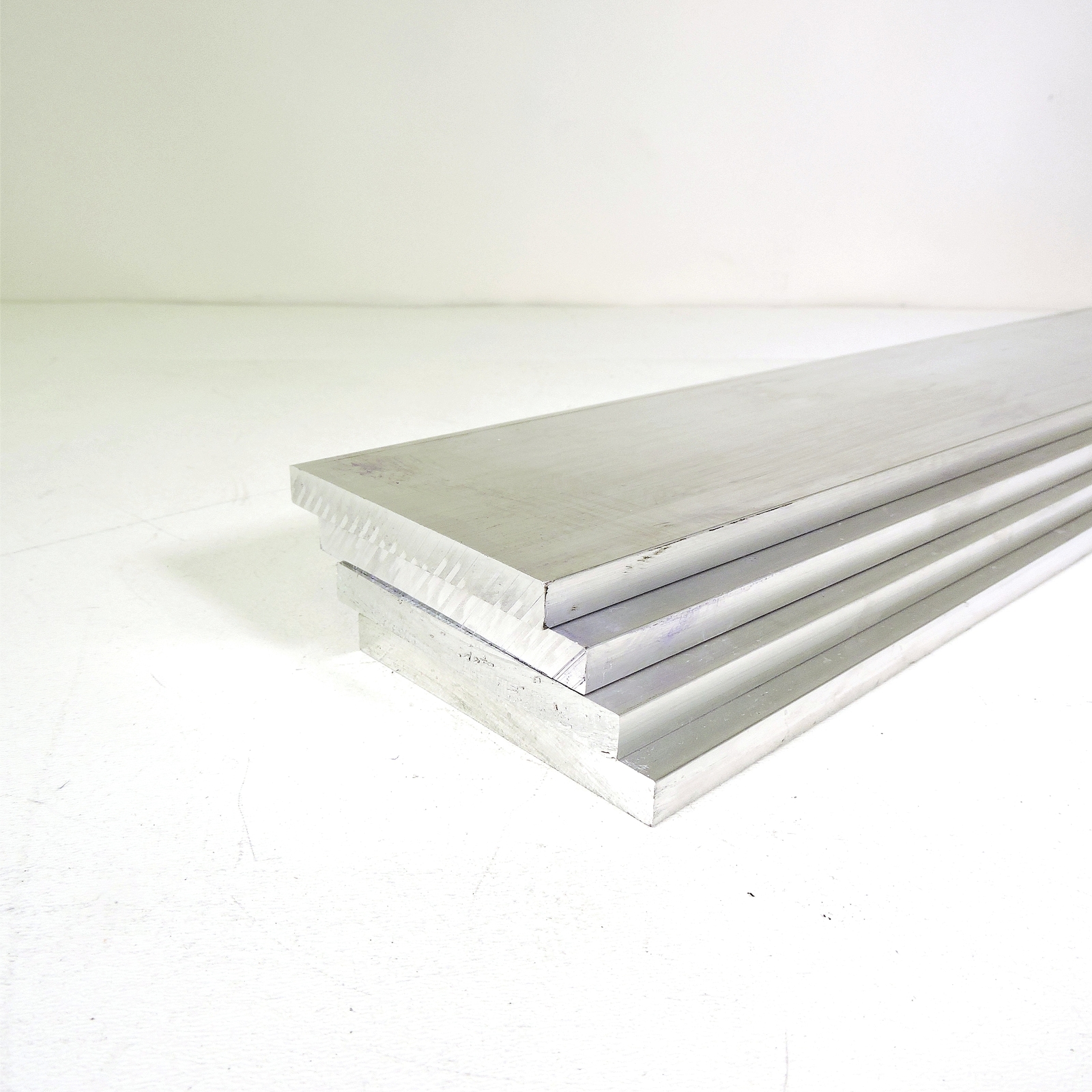 .375″ x 3.5″ Aluminum 6061 FLAT BAR 22.75″ Long new mill stock QTY 4 sku A704