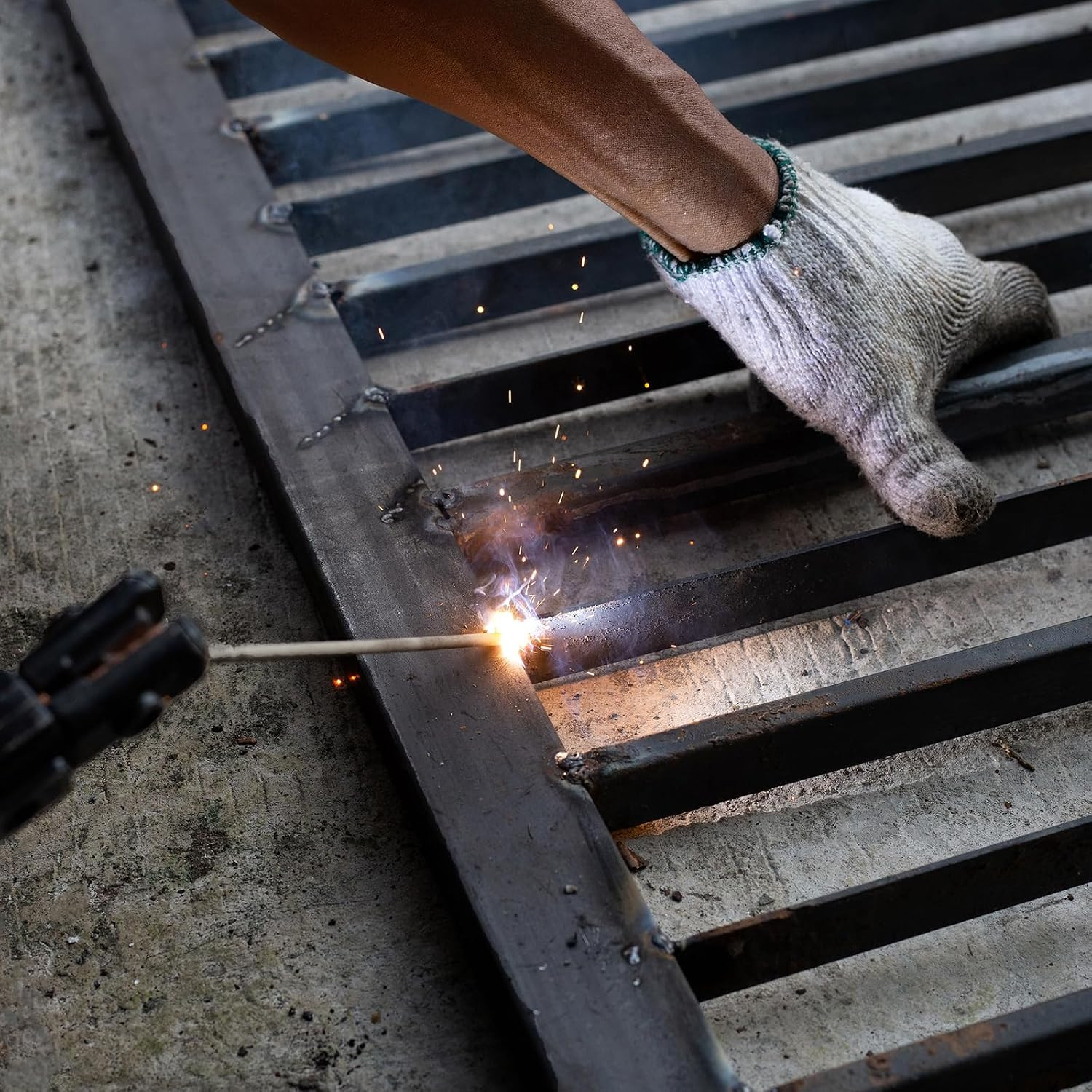 316L Stainless Steel Flat Bar, 5/32″ Thickness 3/8″ Width 8″ Length Brushed Fini