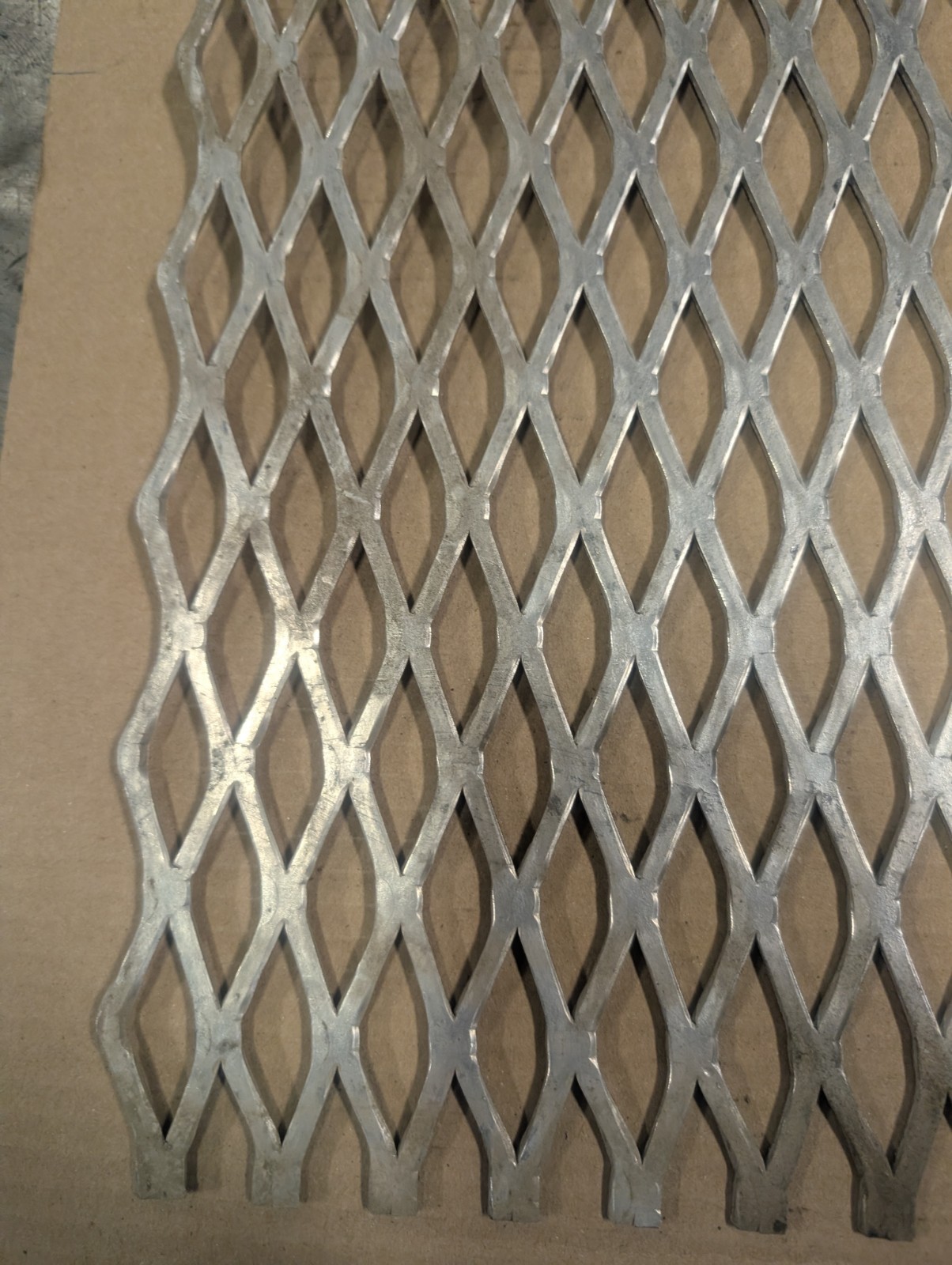 Aluminum Expanded 3/4″ x .125″ Thickness 18″X 48″Flat