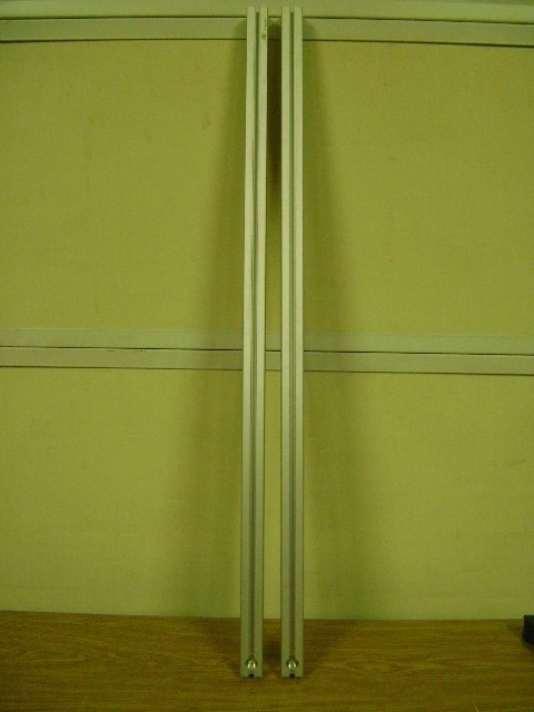 1.5″ X 1.5″ 80/20 T-SLOT ALUMINUM EXTRUSION 1.5″ X 1.5″ X 45″ Lot of 2