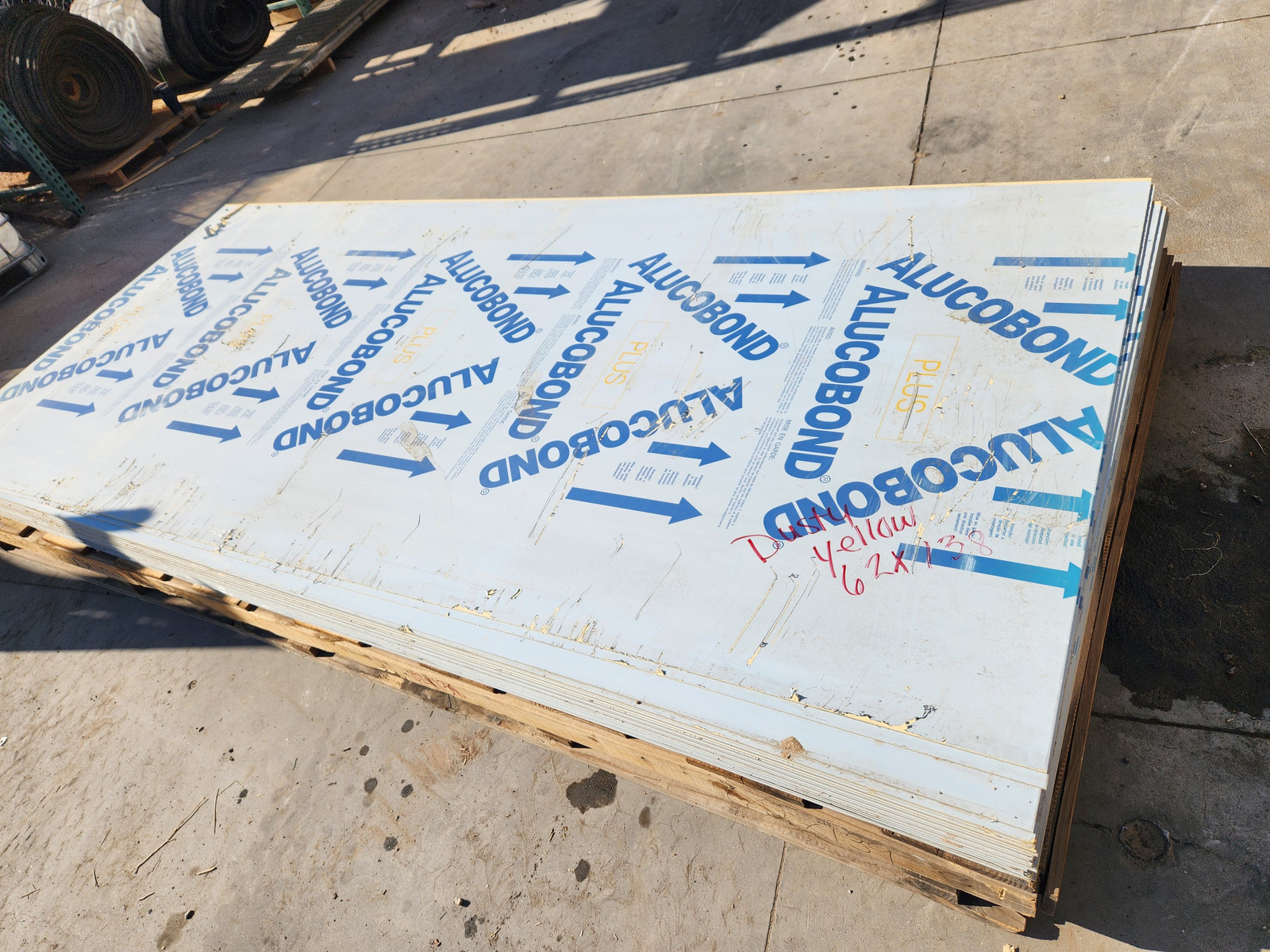 Aluminum Composite Panel – 11.5′ x 50″ x 0.15″ – Exterior Sign Cladding Sheet
