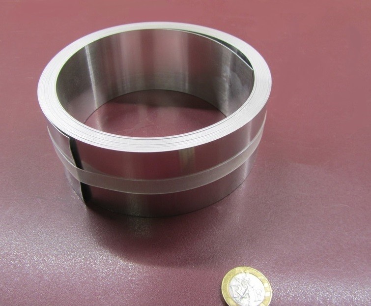 3003 Aluminum Foil (1/2 Hard- H14)) .016″ Thick x 2.0″ Wide x 25 Feet Long