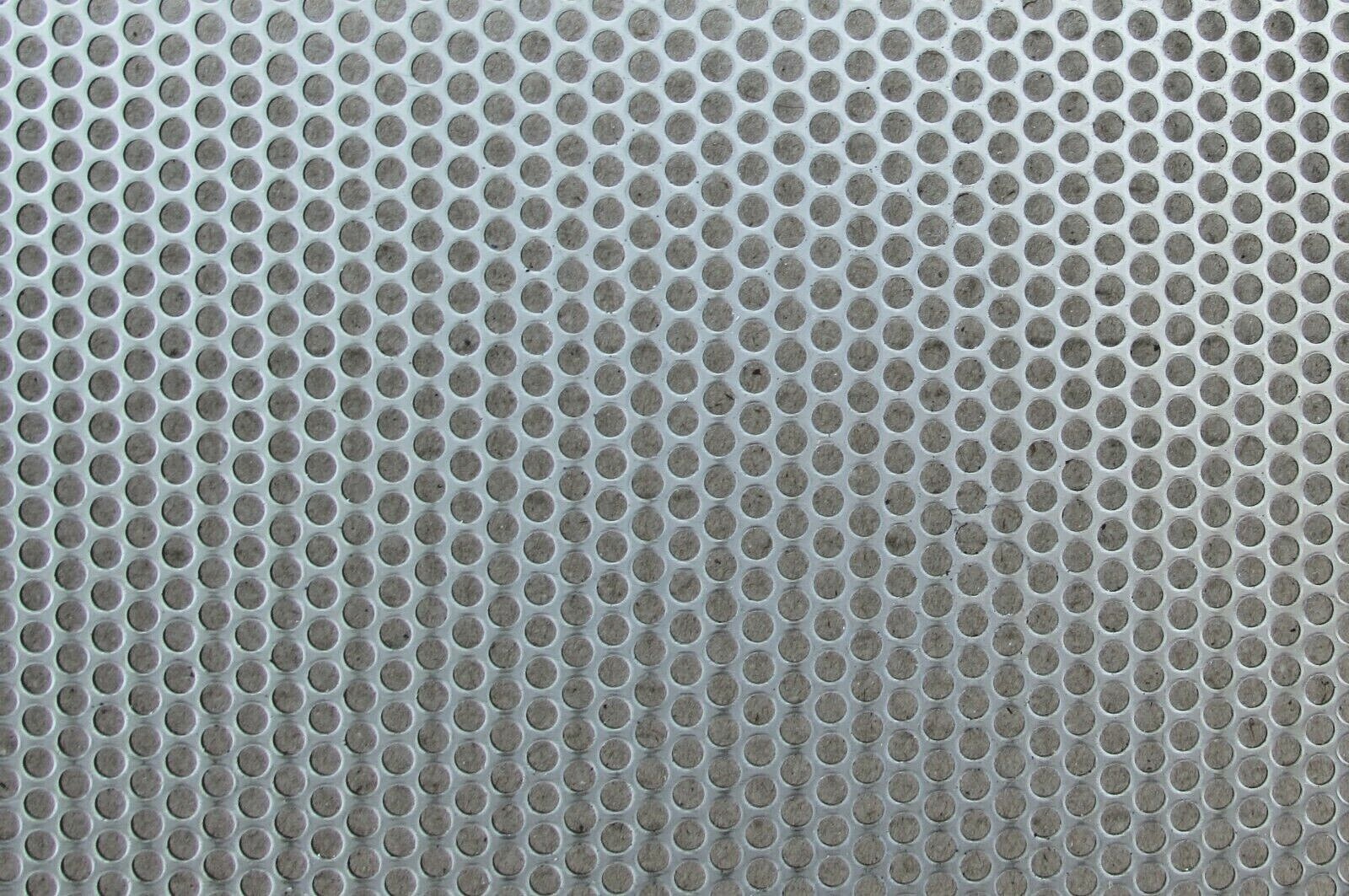 ==3/16″ HOLES-18 GAUGE-304 STAINLESS STEEL PERFORATED SHEET 12″ X 24″==