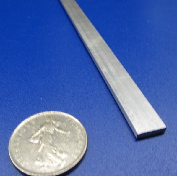 6063 T5 Aluminum Bar, 1/8″ (.125″) Thick x 1/2″ Wide x 48″ Length, 3 units