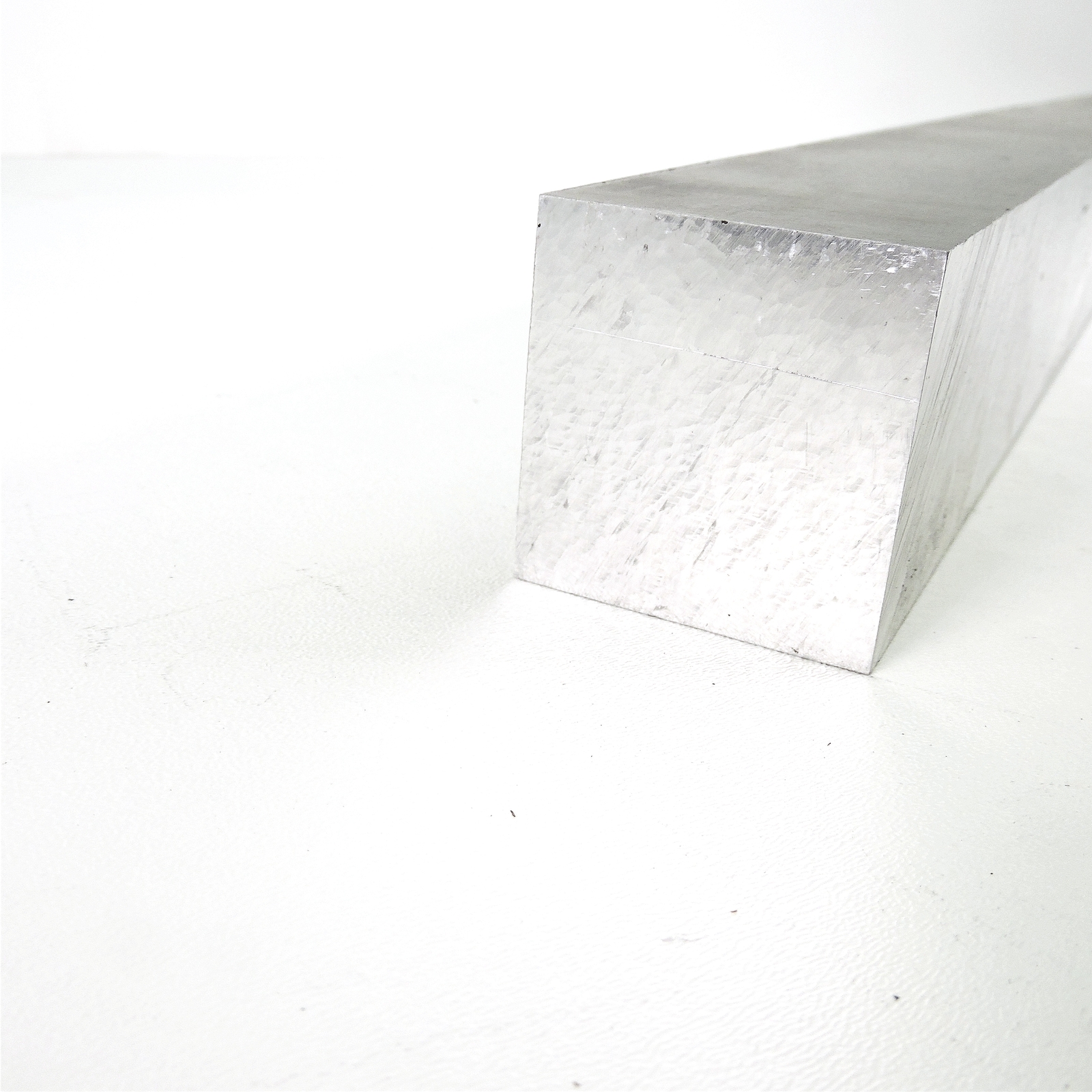 2.5″ thick 2 1/2 Aluminum 6061 PLATE 2.5″ x 24″ Long sku 186139
