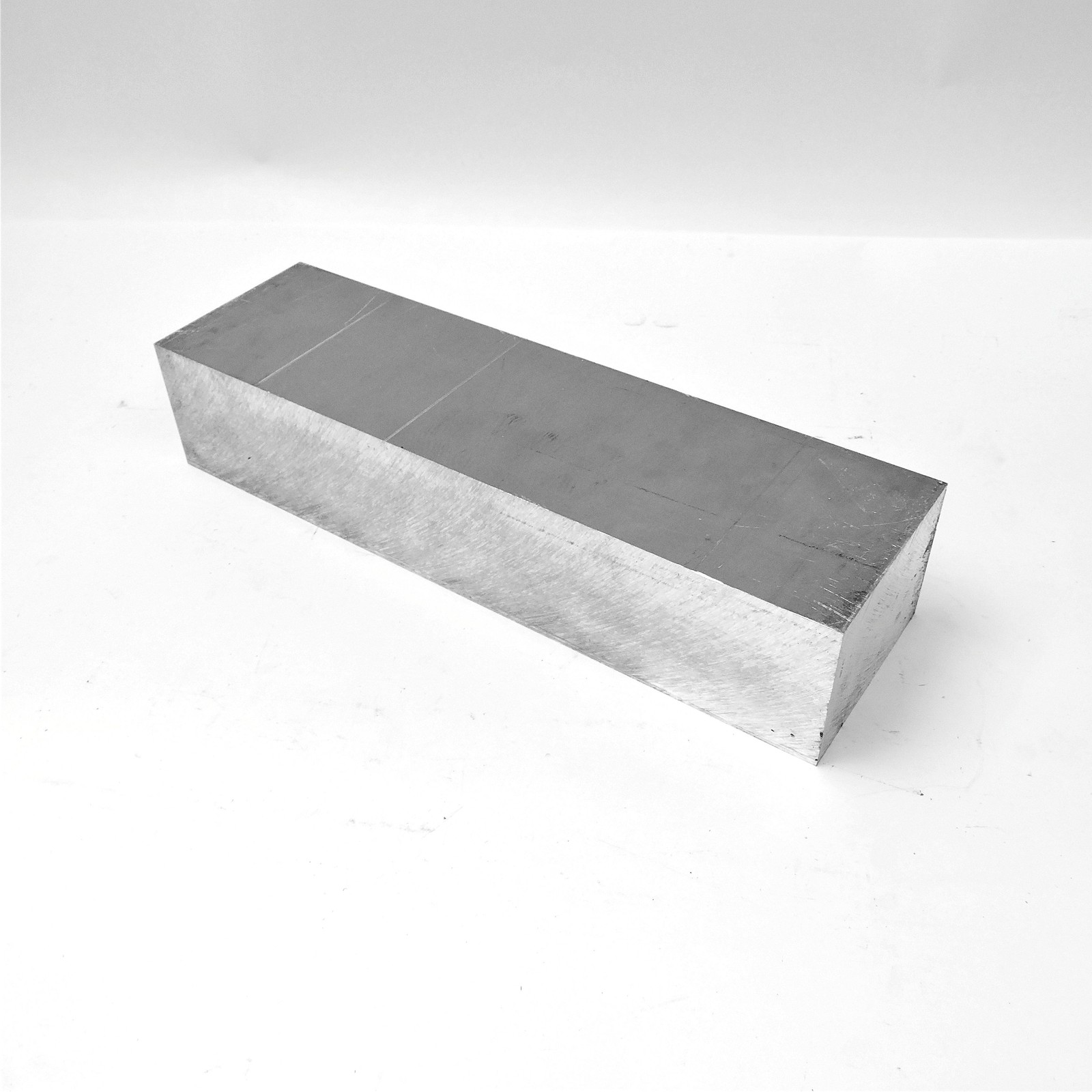 2.5″ thick 2 1/2 Aluminum 6061 PLATE 2.75″ x 13.5″ Long sku 206370