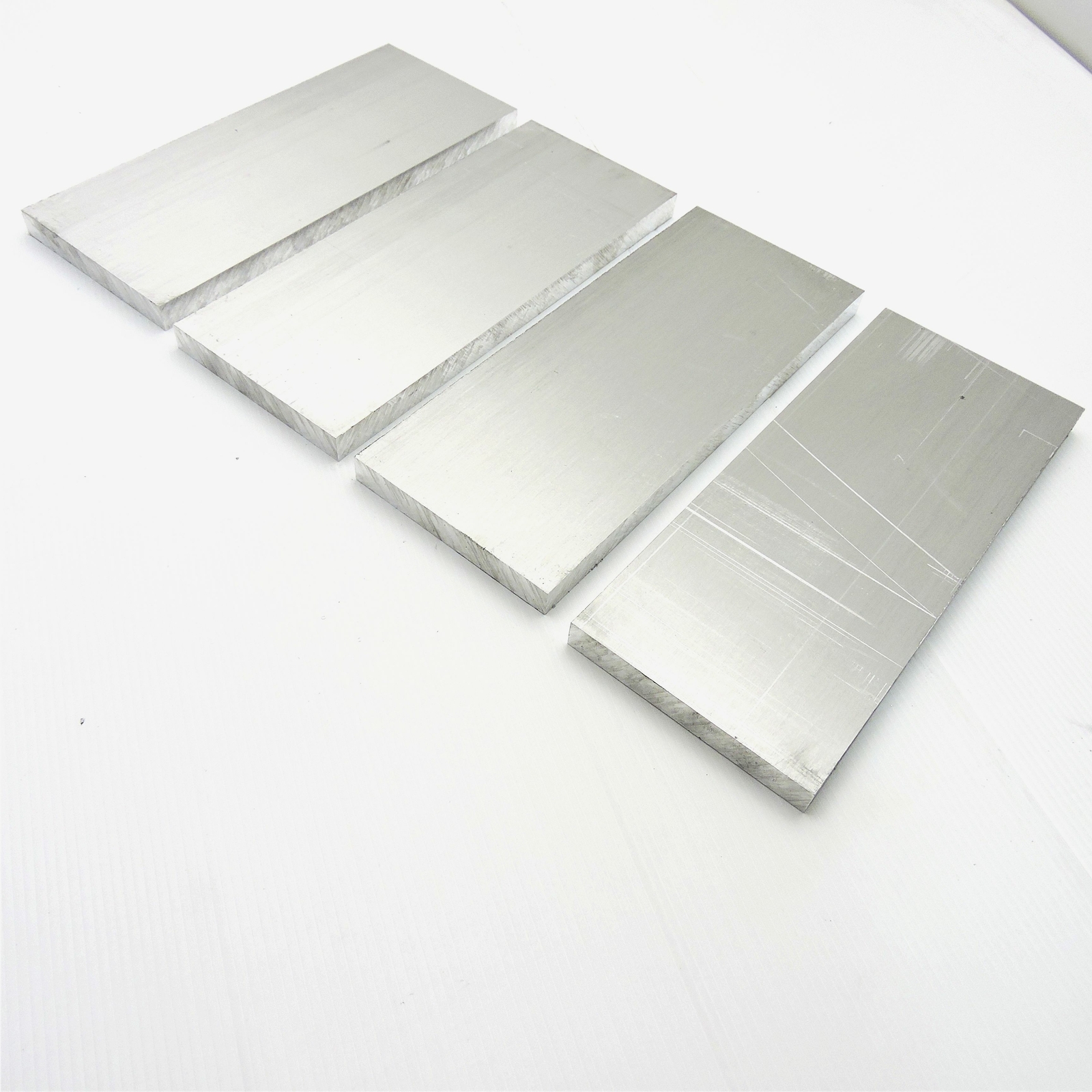 .625″ thick 5/8 Aluminum 6061 PLATE 3.25″ x 9″ Long QTY 4 sku 137135