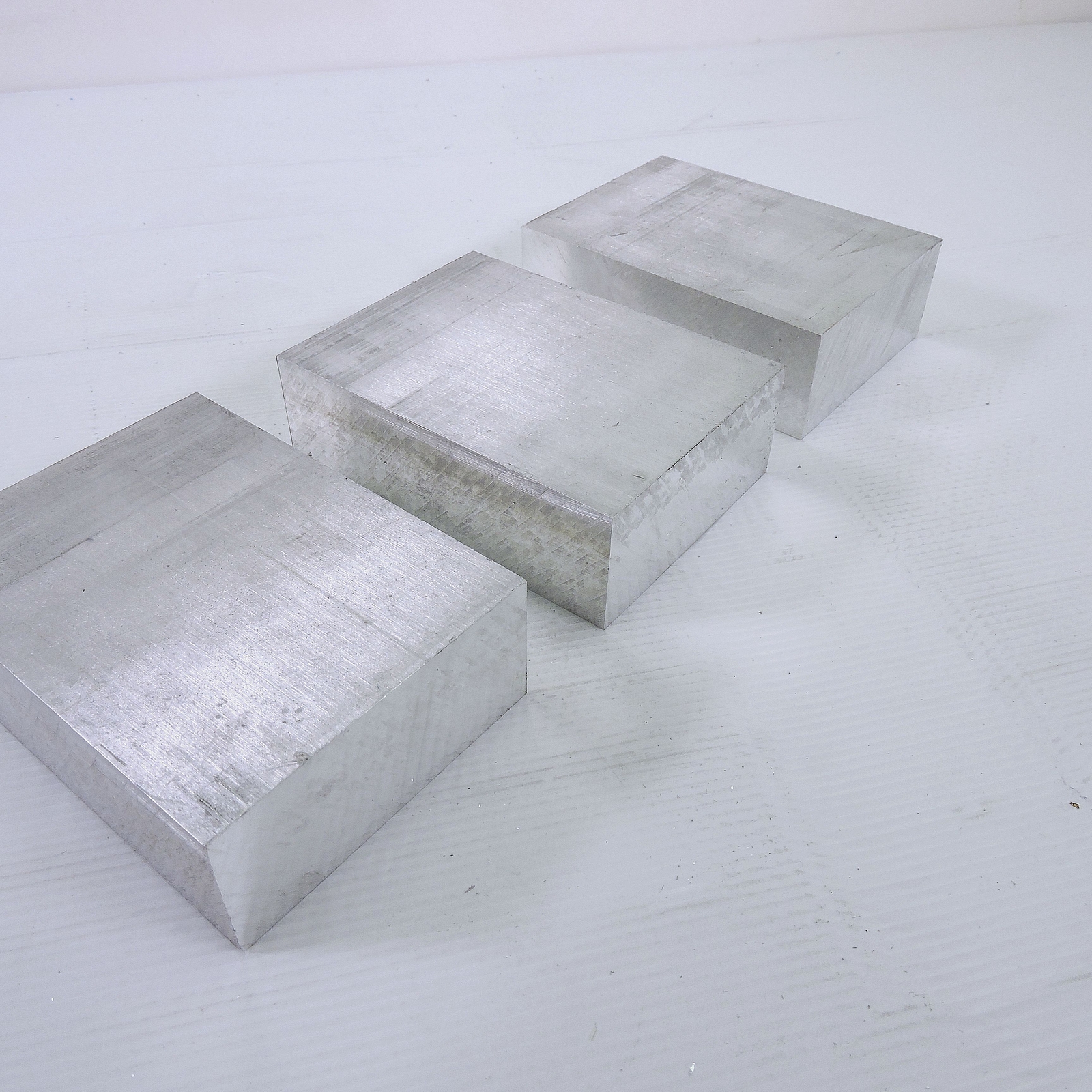 1.75″ thick 1 3/4 Aluminum 6061 PLATE 4.25″ x 5.25″ Long QTY 3 sku 335249