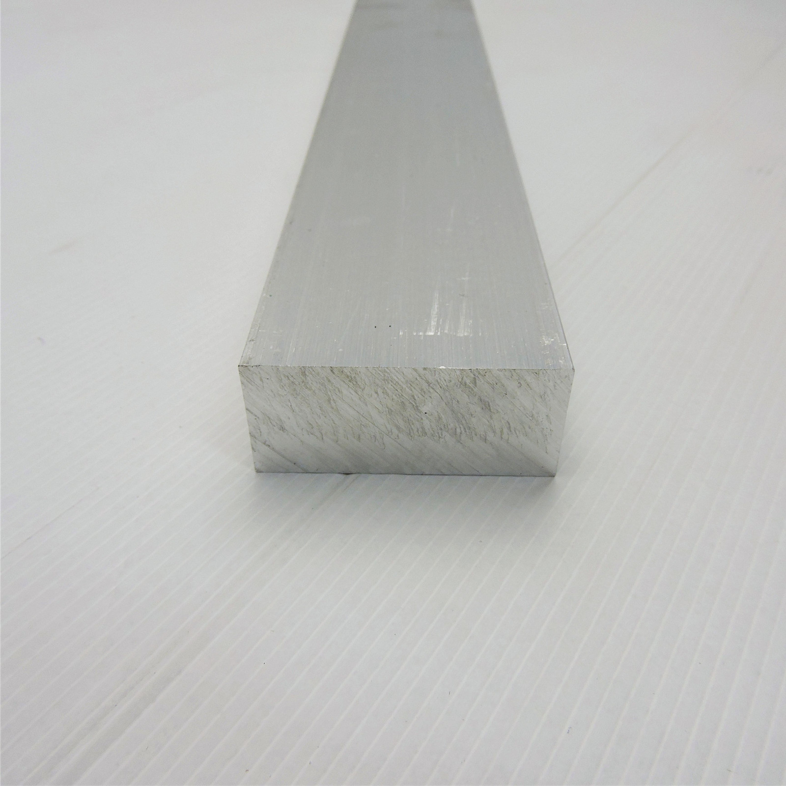 1″ x 2.25″ Aluminum 6061 FLAT BAR 30.5″ Long new mill stock sku 125800
