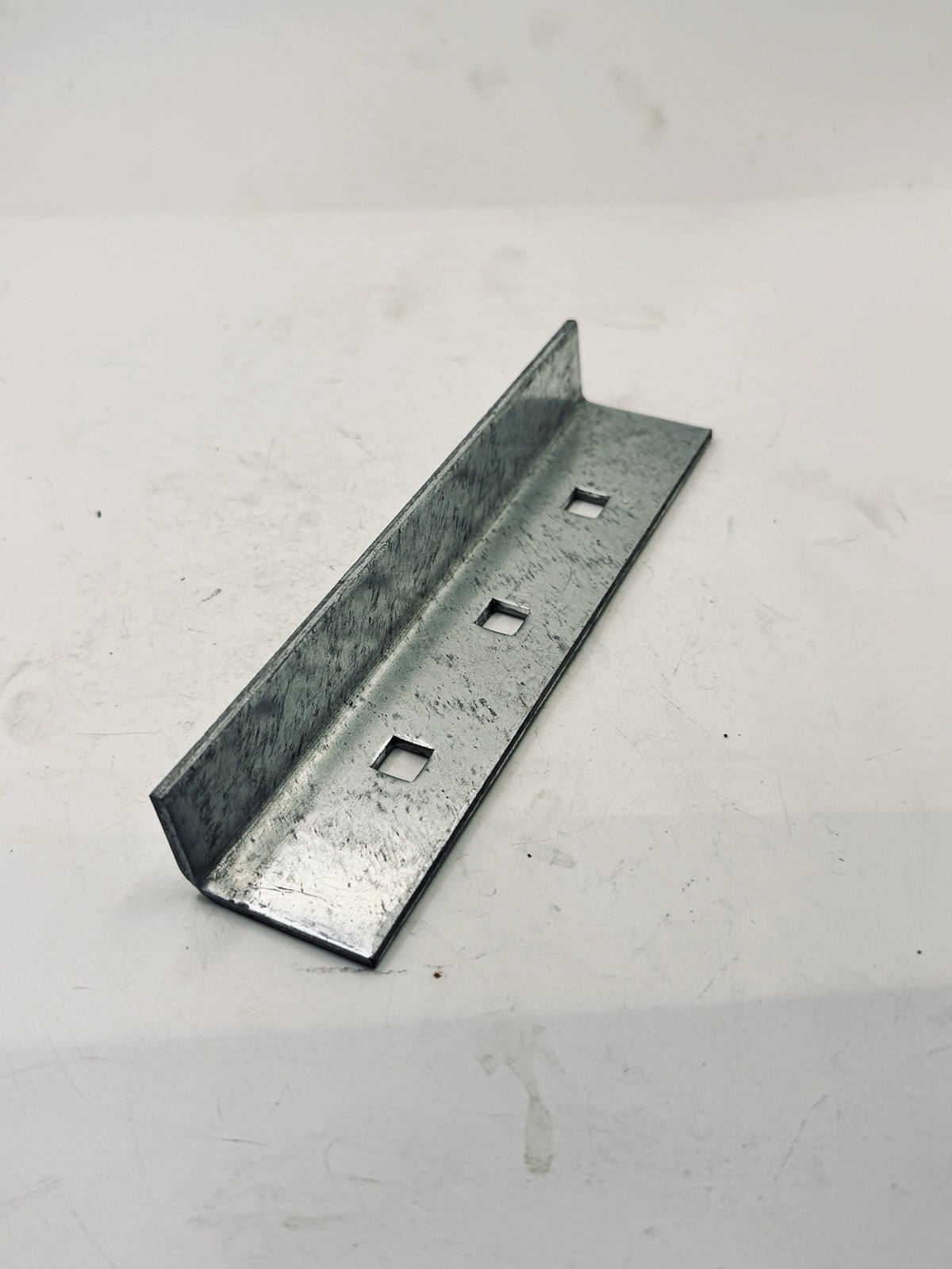 Horizontal Step Plate 3 Hole Galvanized Steel 6-1/2″ x 1-1/2″ x 1″ x 1/8″