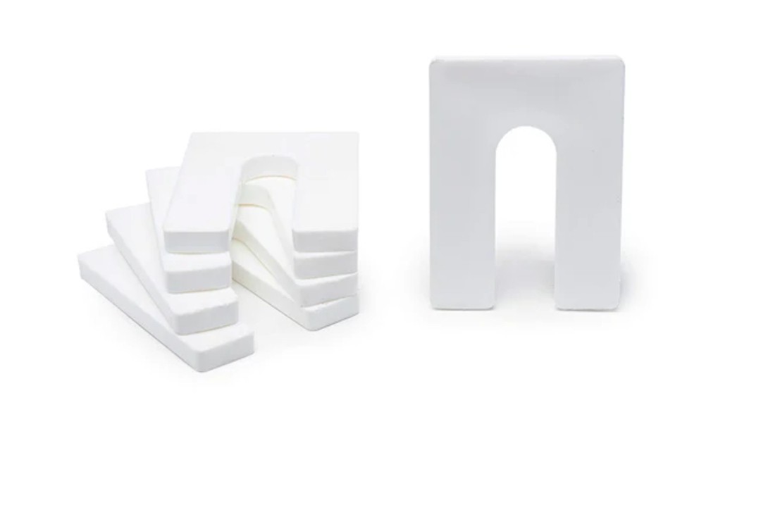 Bridge Fasteners 3/8x3x4 Jumbo Horseshoe Plastic Shims White 25 Count