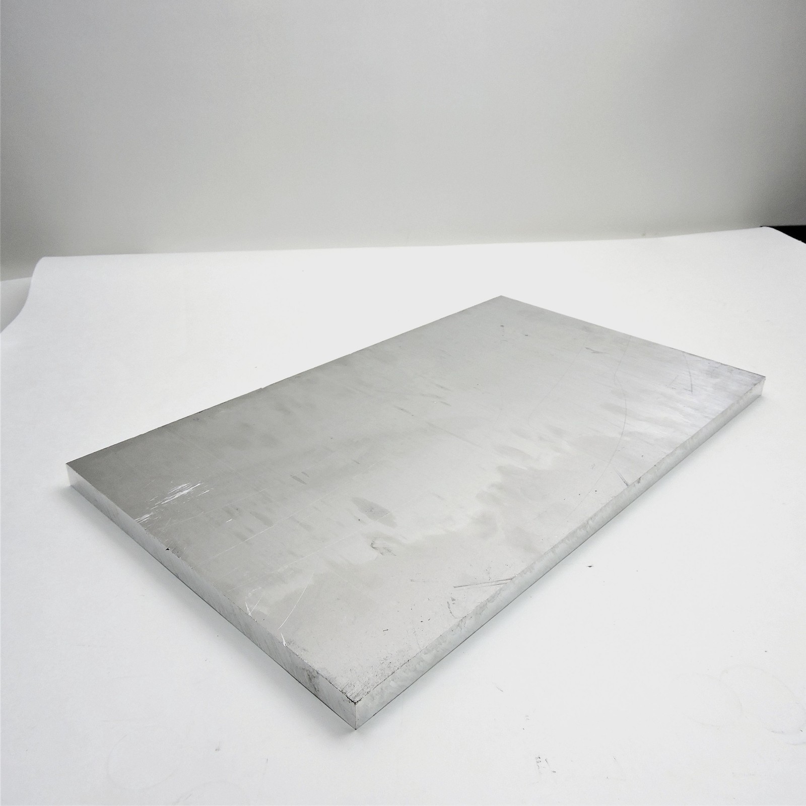 .75″ thick 3/4 Aluminum 6061 PLATE 8.625″ x 13.25″ Long sku 137237