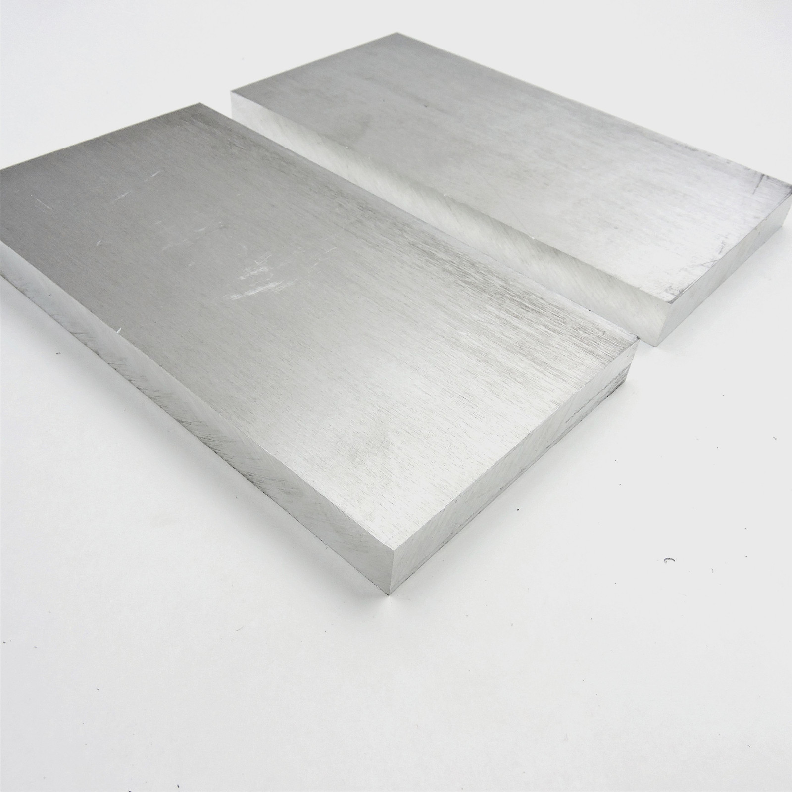 .75″ thick 3/4 Aluminum 6061 PLATE 4.25″ x 9.375″ Long QTY 2 sku 335325