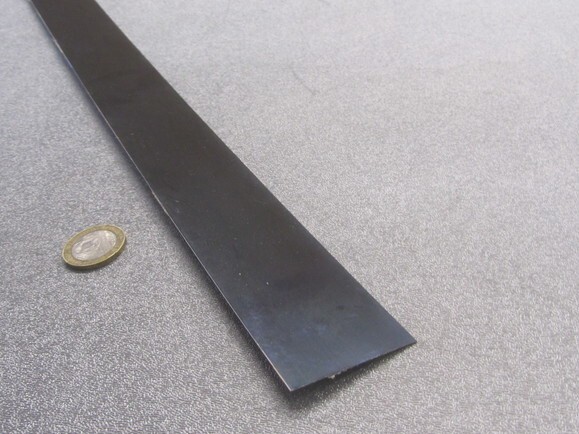 1095 Hard Blue Tempered Spring Steel Shim .062″ Thick x 1.50″ Width x 300″ Long