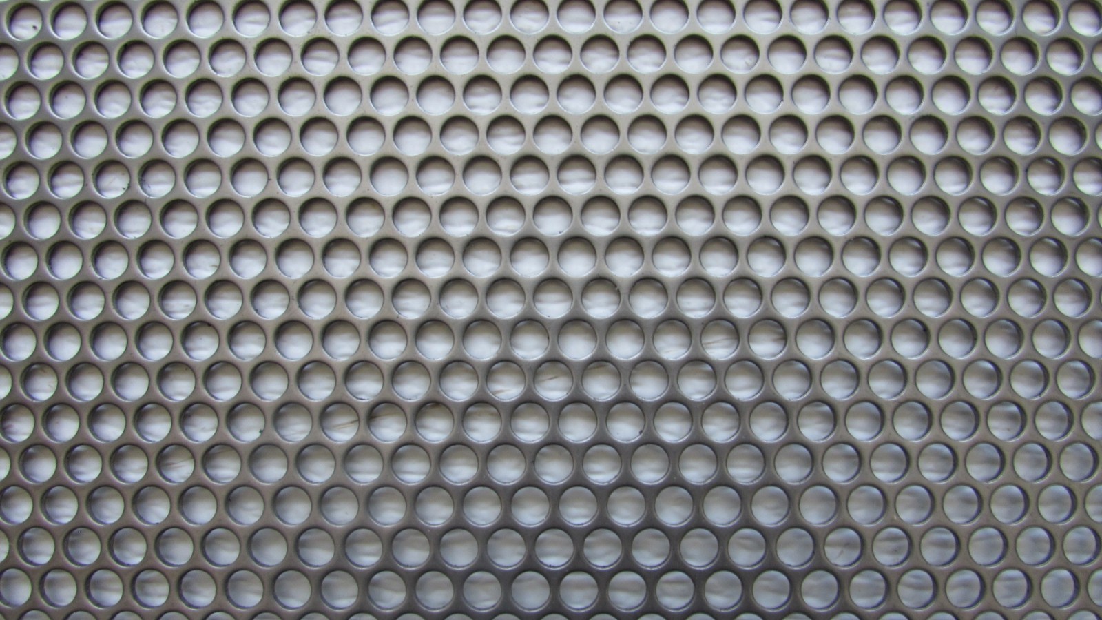 1/4″ HOLES–16 GA.-(0598)-304 STAINLESS STEEL PERFORATED SHEET—10-1/4″ X 24″