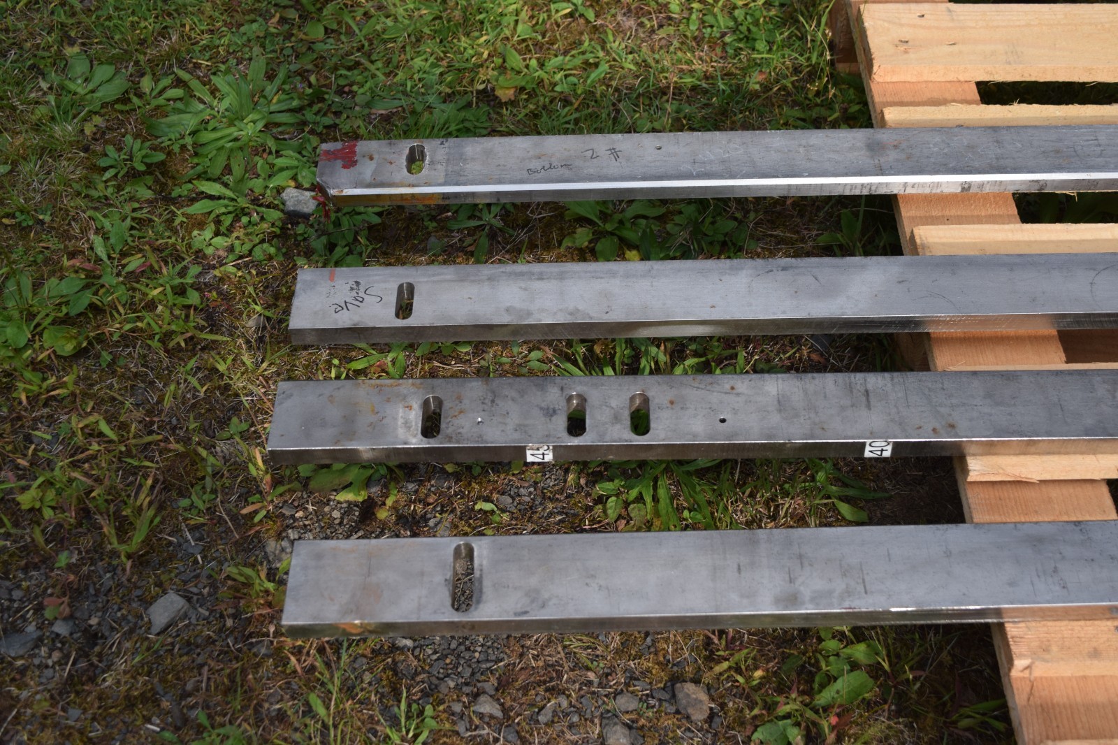 Steel Metal Flat Bar 90″x2.5″x0.75″ Lot of 4