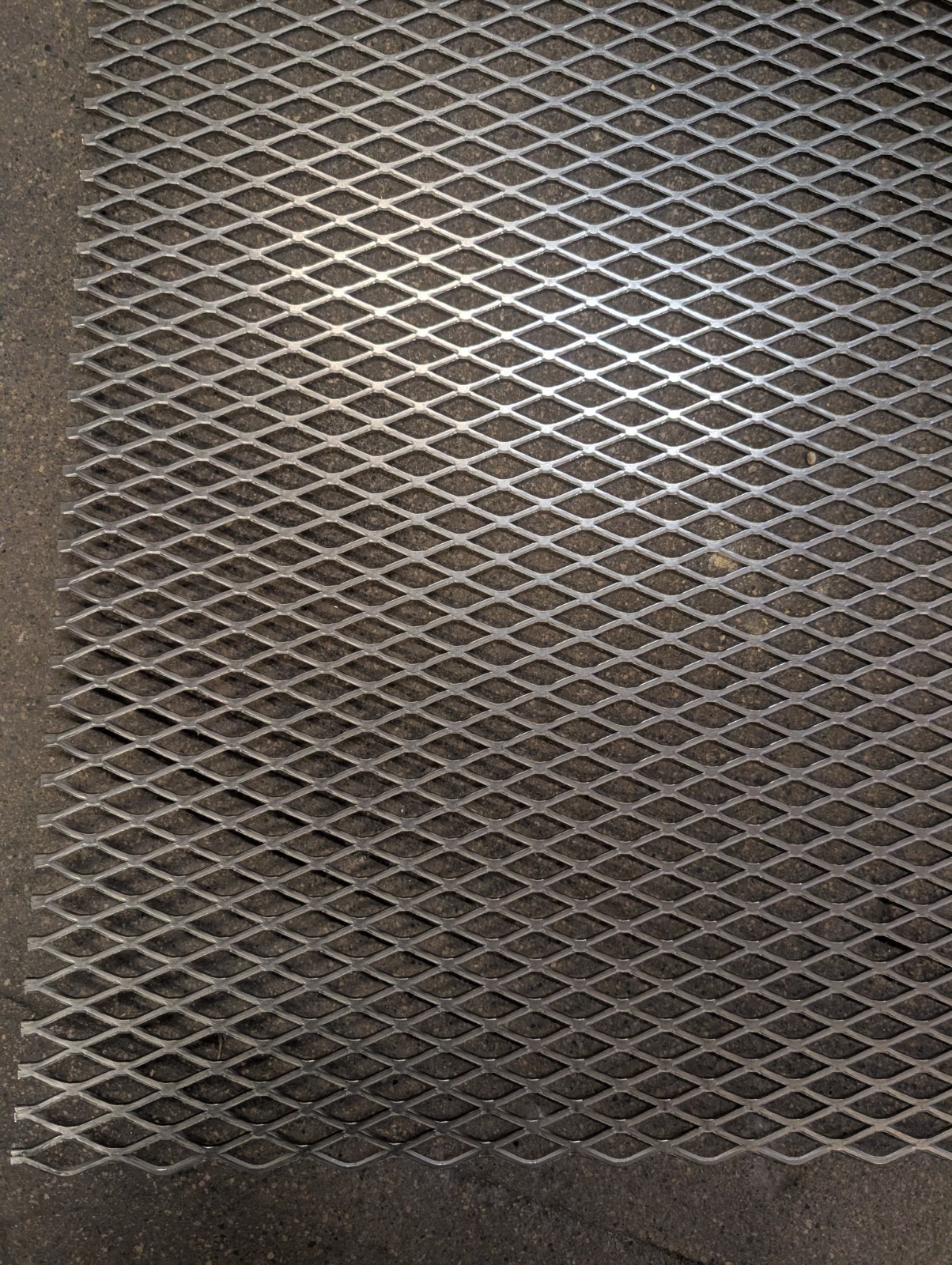 Stainless steel 304 Expanded 3/4″ x .125″ Thickness 24″ x24″Flat