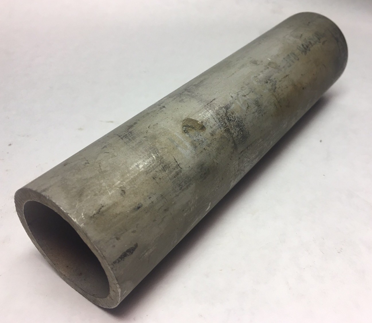 Hollow Bar, ASTM-A-511 Seamless Stainless Tubing 2″OD X 1.635″ID X .182″ Wall