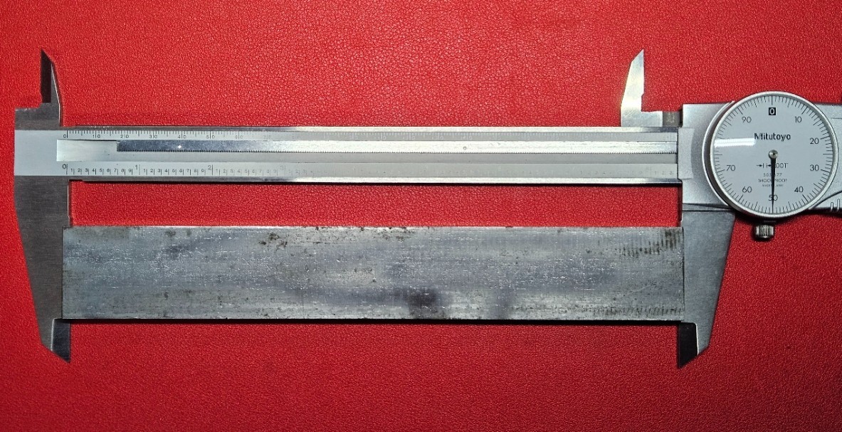 Cold Rolled Steel Bar Block 8.35″ L, 1.25″ W, 1/2″ Thick, 1 Lb. 7.5 oz.