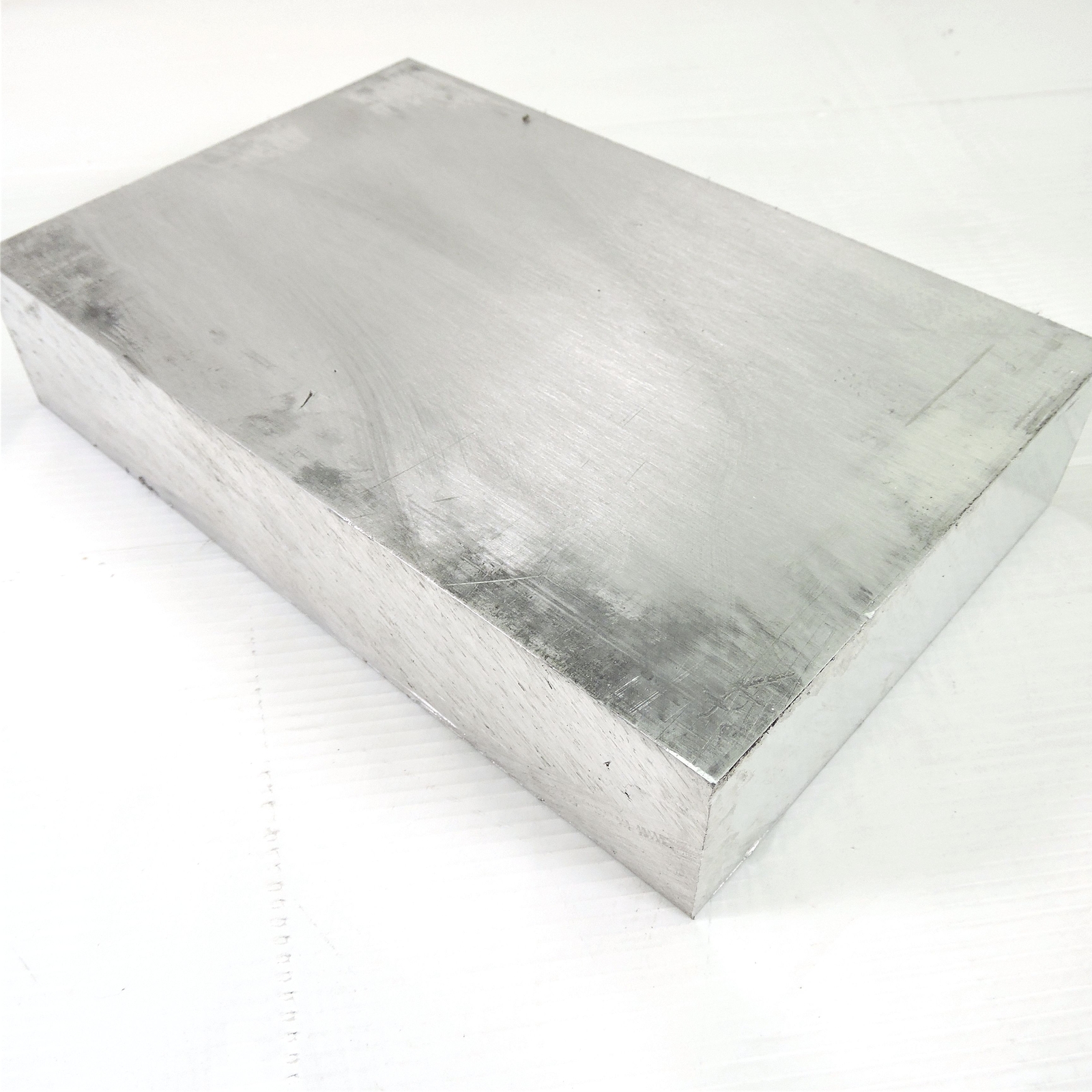 1.75″ thick 1 3/4 Aluminum 6061 PLATE 6.75″ x 8.625″ Long sku 335015