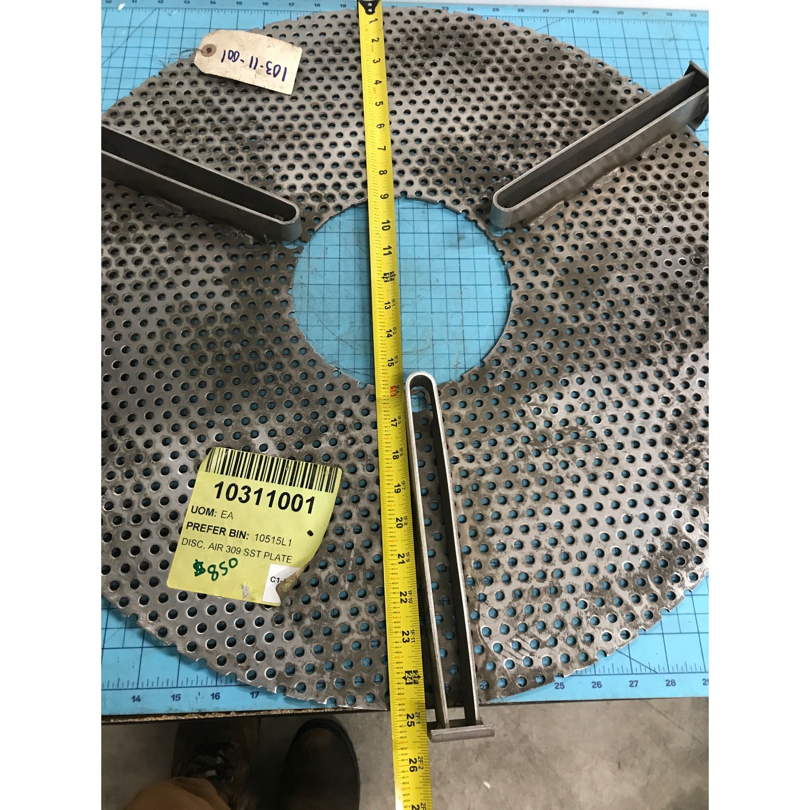 Industrial Perforated Stainless Steel Disc Screen Plate 25″ OD 7″ ID