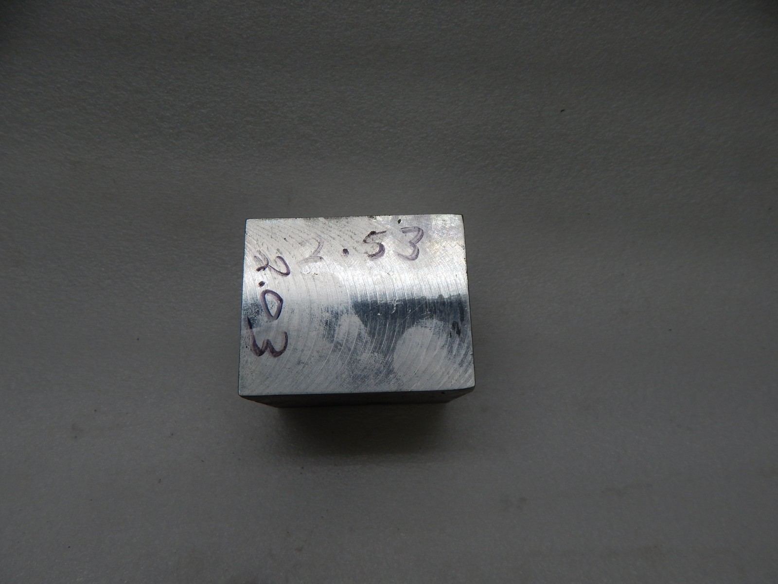 2.5″ X 2.5″ X 2.5 inches long ALUMINUM 6061 FLAT BAR 2-1/2 cube
