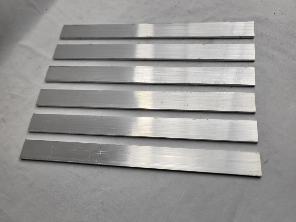 6061 Aluminum Flat Bar, 1/4″ x 1-1/2″ x 17″ long, Solid Stock, Plate, 6 pack