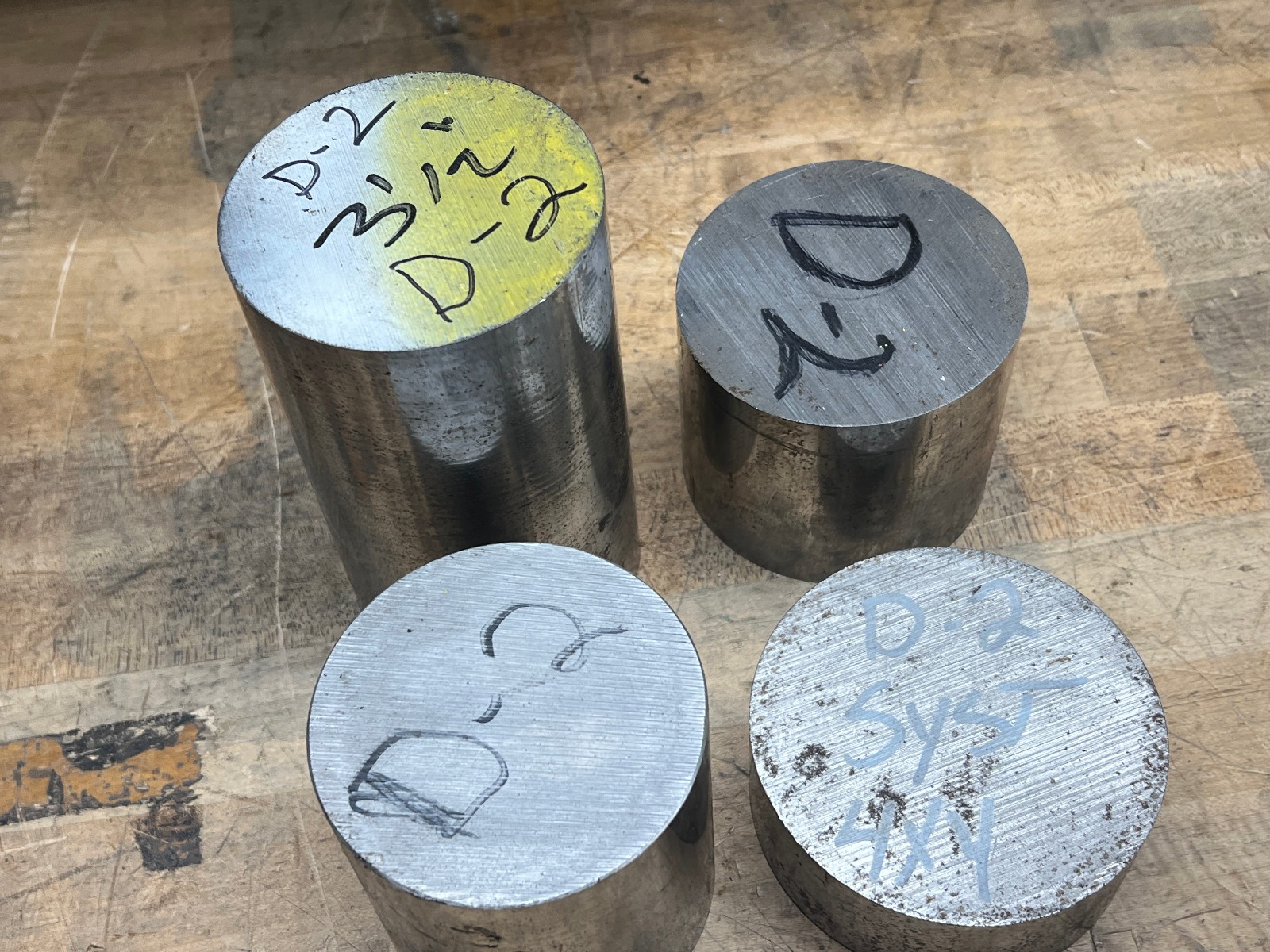 D2 Tool steel Round bar cut off lot 3.5″ 3.75″ 4″ – 42.9 lbs air hardening