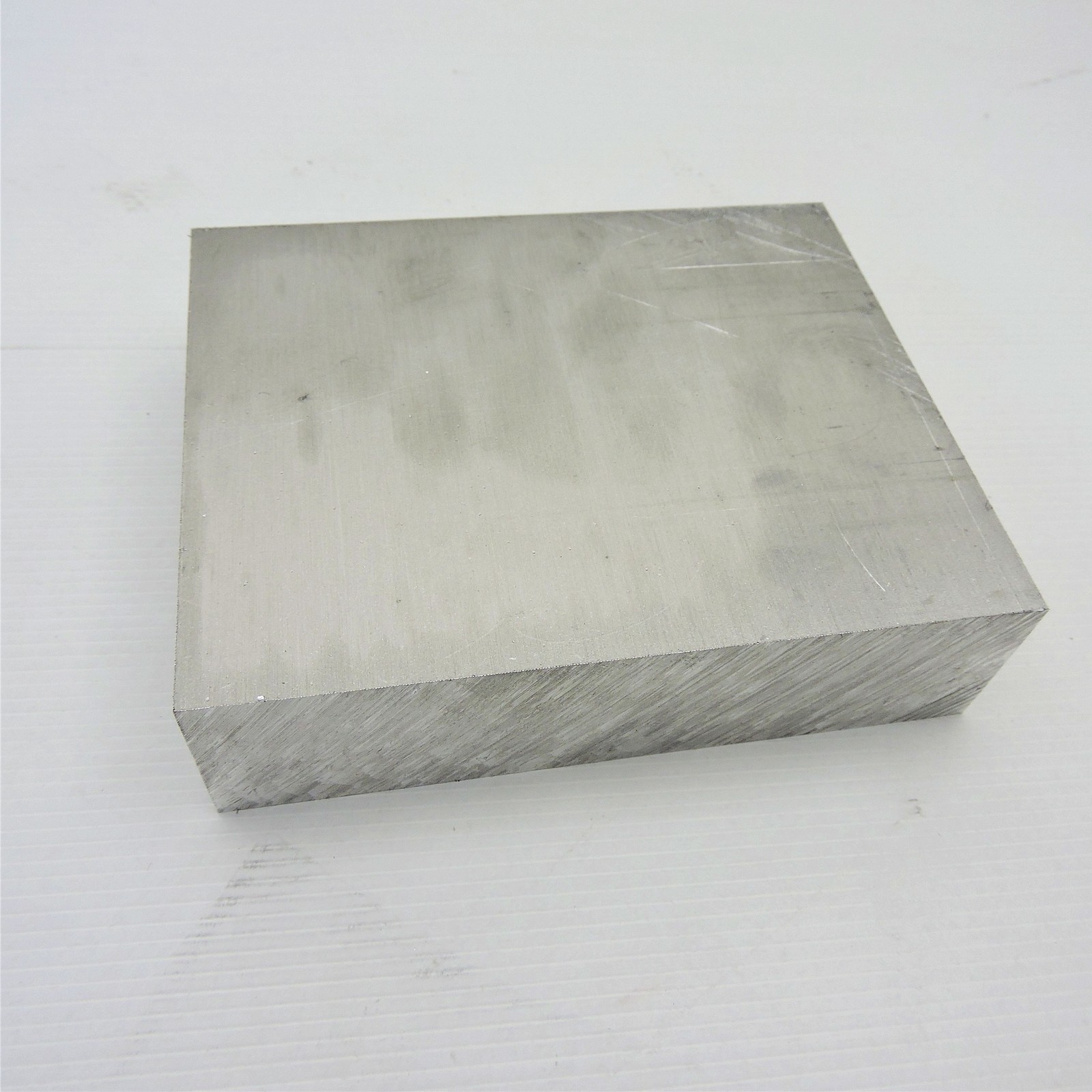 1.5″ thick 1 1/2 Aluminum 6061 PLATE 4.5″ x 7.875″ Long sku 340500