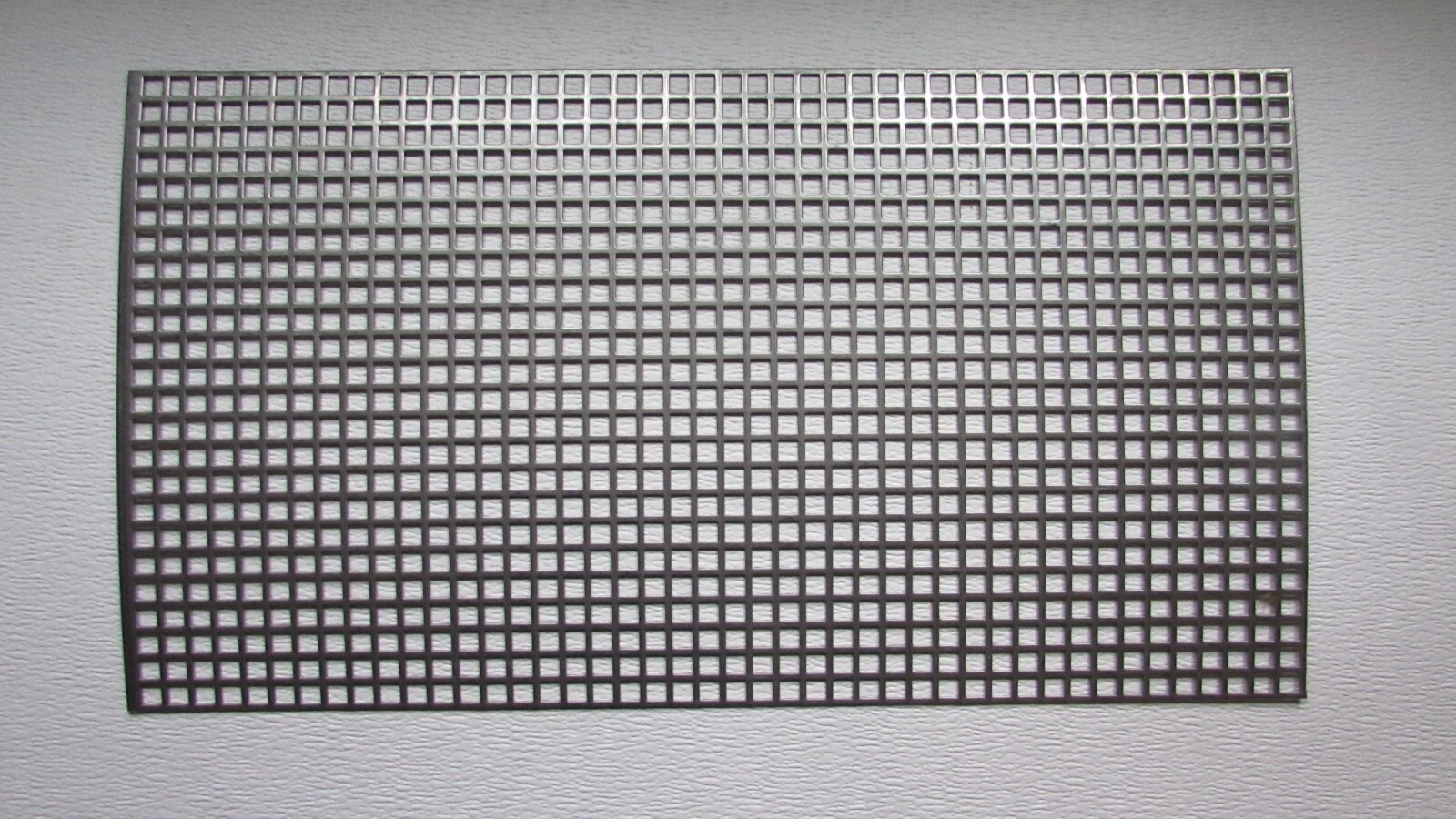 3/8″ SQUARE HOLE PERFORATED CARBON STEEL METAL 16 GA.- —-12-1/2″ X 22-3/4″