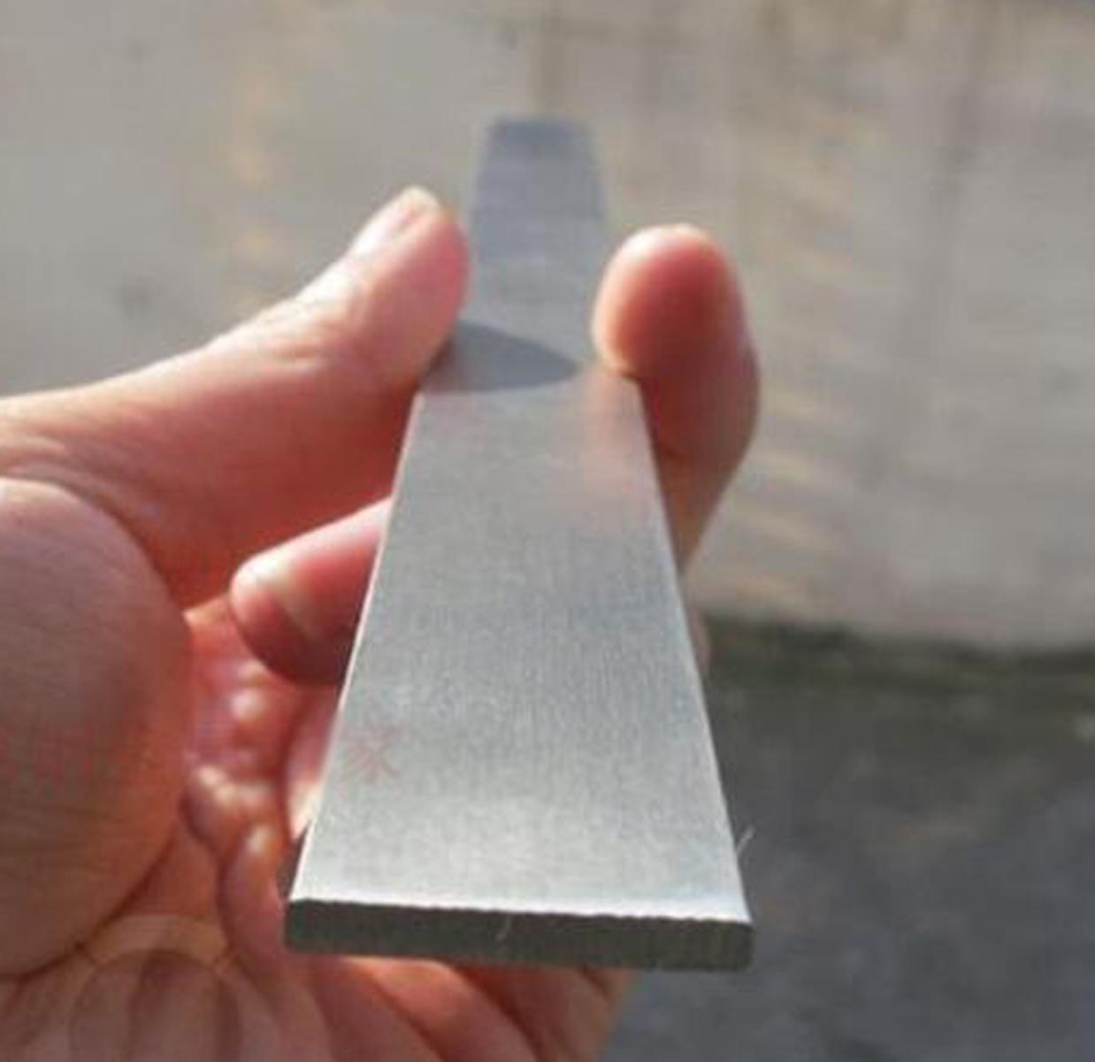 4mm ±10% x 30mm ±10% x 330mm(13 inch) 304 Stainless Steel Flat Bar Sheet