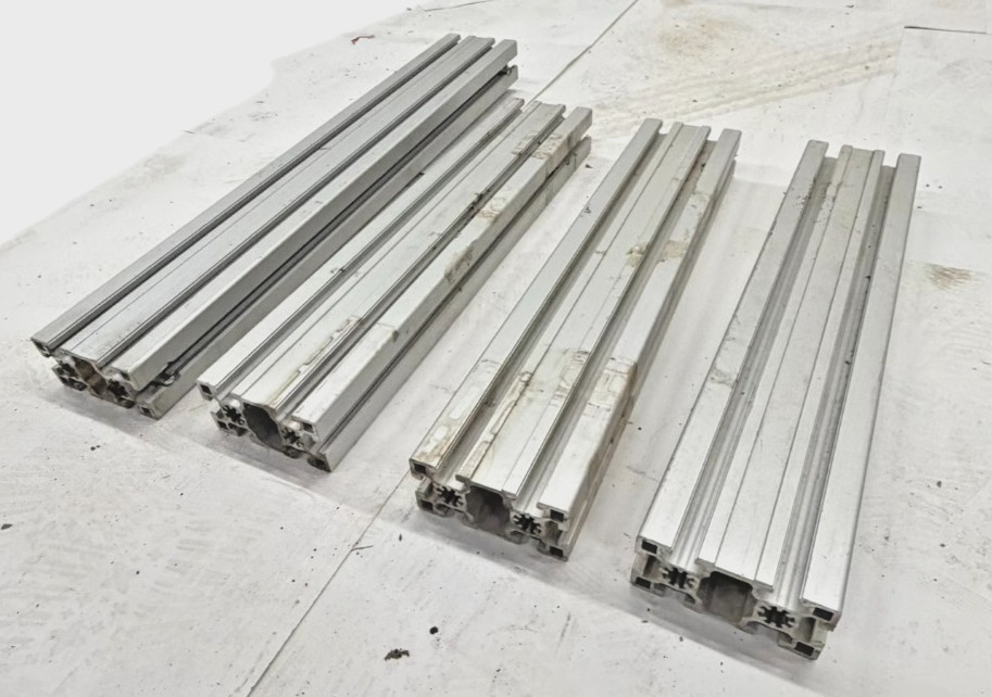 80/20 45MM X 90MM ASST. LENGTHS, 45-4590, (LOT OF 4), 18″ TO 23″, 6 OPEN SLOTS