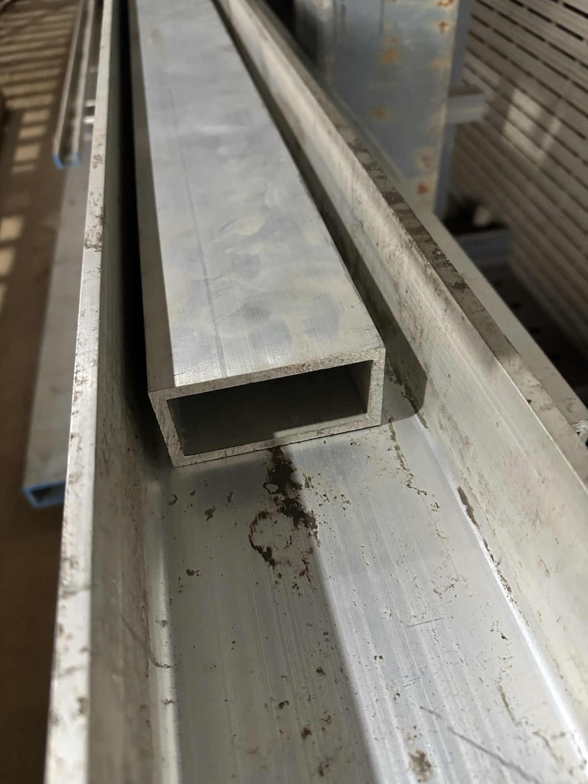 6063 Aluminum Rectangle Tube 2″ x 4″ x 12″ x 1/4″ Wall– 2″ x 4″ x .250″ Wall