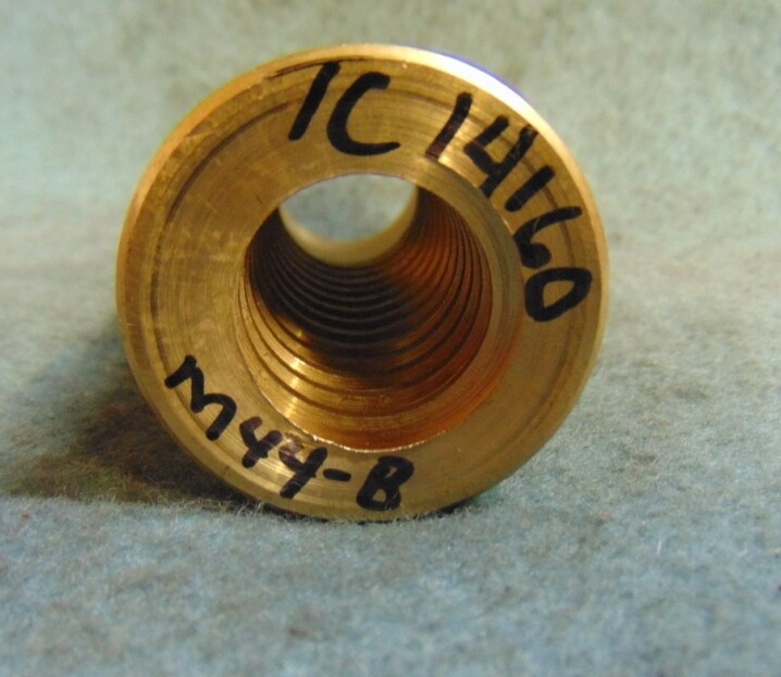 BRONZE BUSHING / NUT WITH KEY WAY 1/4″ X 1/8″, O.A.L. 3-13/16″, O.A.D. 1-9/16″