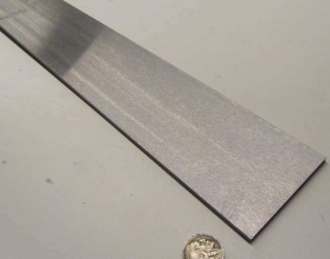 O1 Tool Steel Ground Bar 1/8″ (+/-.001″) Thick x 3″ Wide x 36″ Length