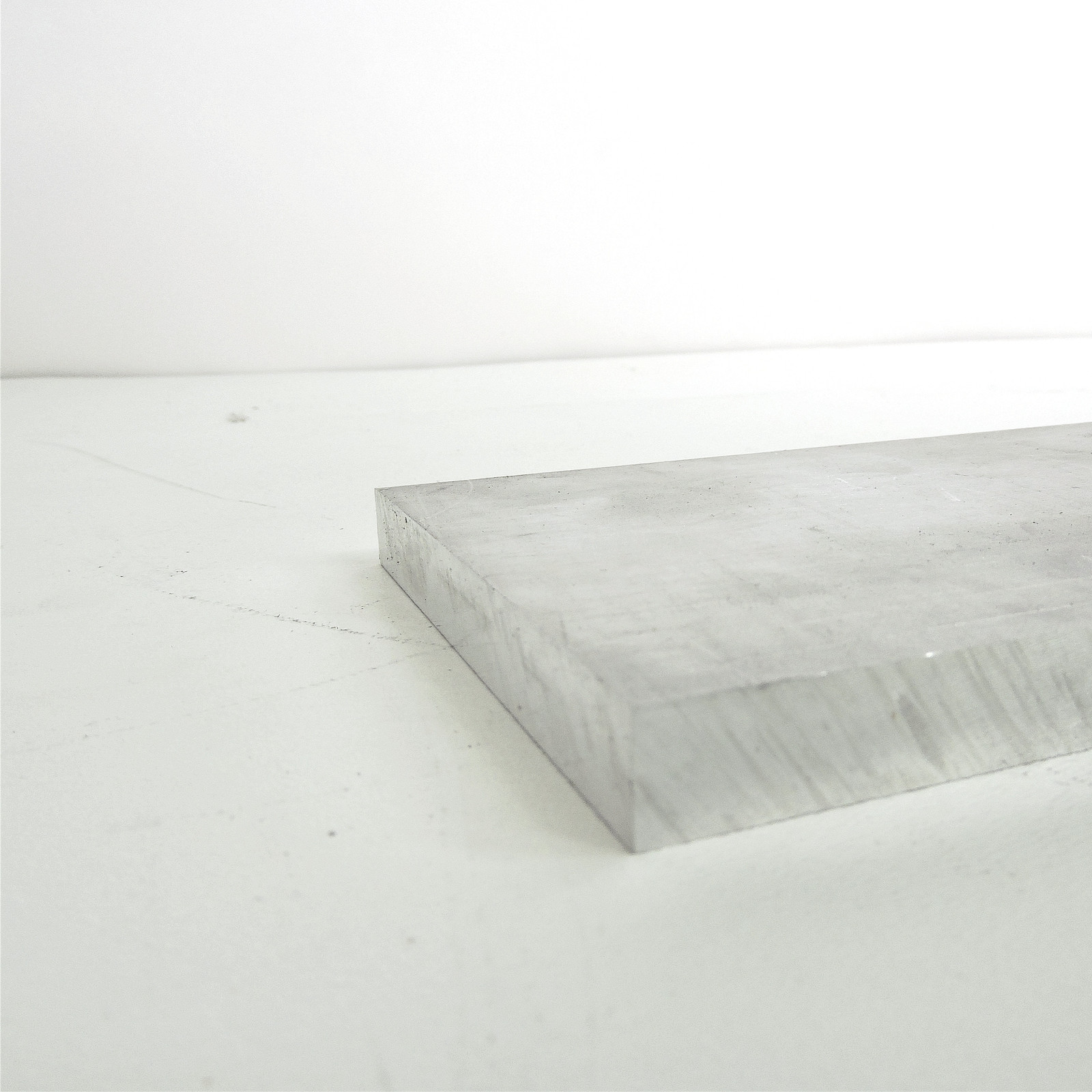 .625″ thick 5/8 Aluminum 6061 PLATE 3.25″ x 48.5″ Long sku 125799