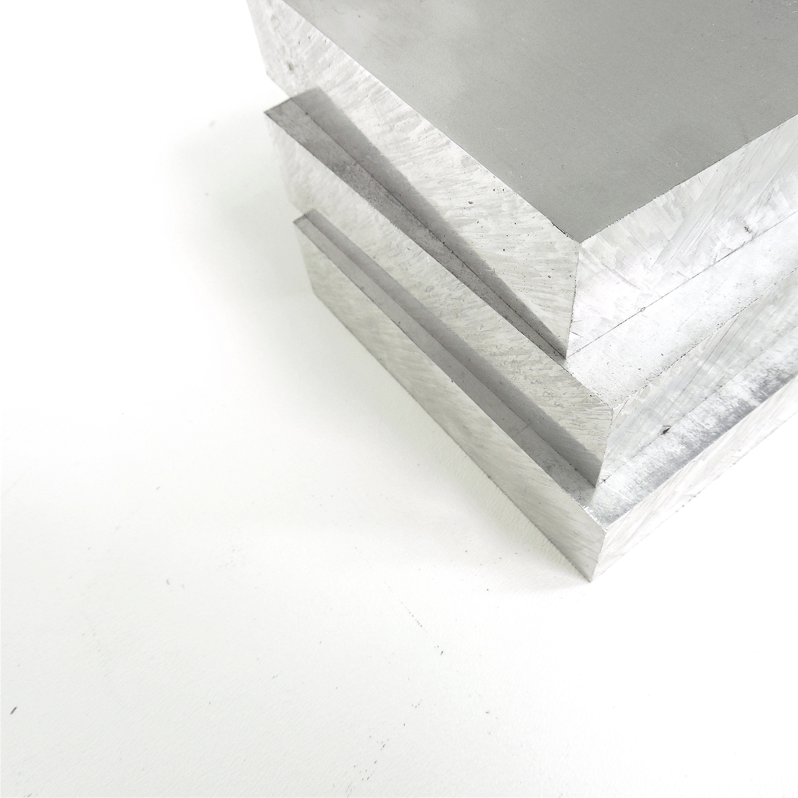 1.5″ thick 1 1/2 Aluminum 6061 PLATE 2.375″ x 6″ Long QTY 3 sku 306958