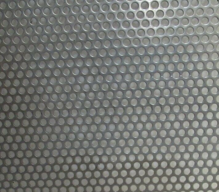 1/8″ HOLES—18 GAUGE CARBON STEEL PERFORATED SHEET–12″ X 12″==